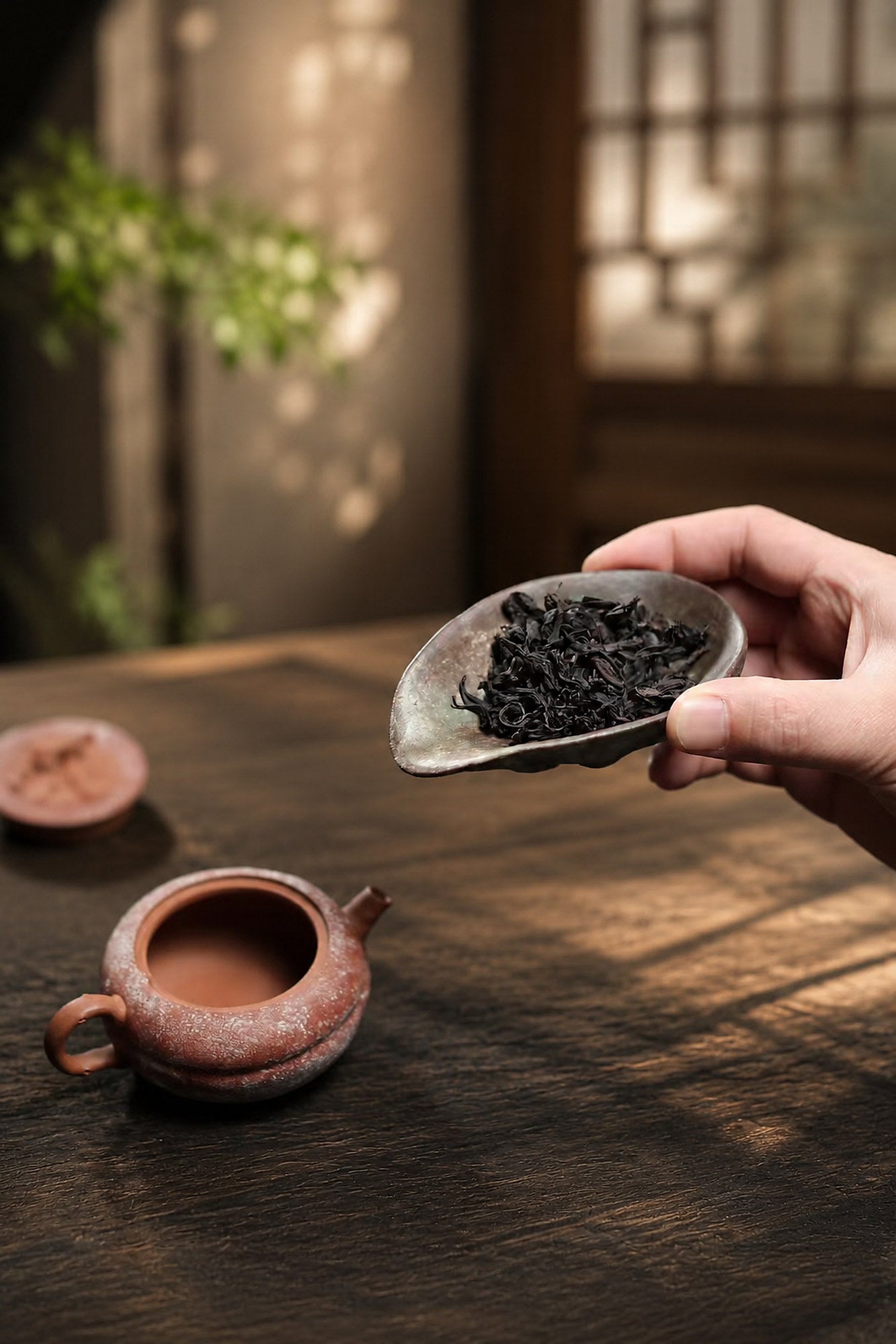 Handmade Sculptural Form Yixing Zisha Teapot – Duanni Clay, 100ml