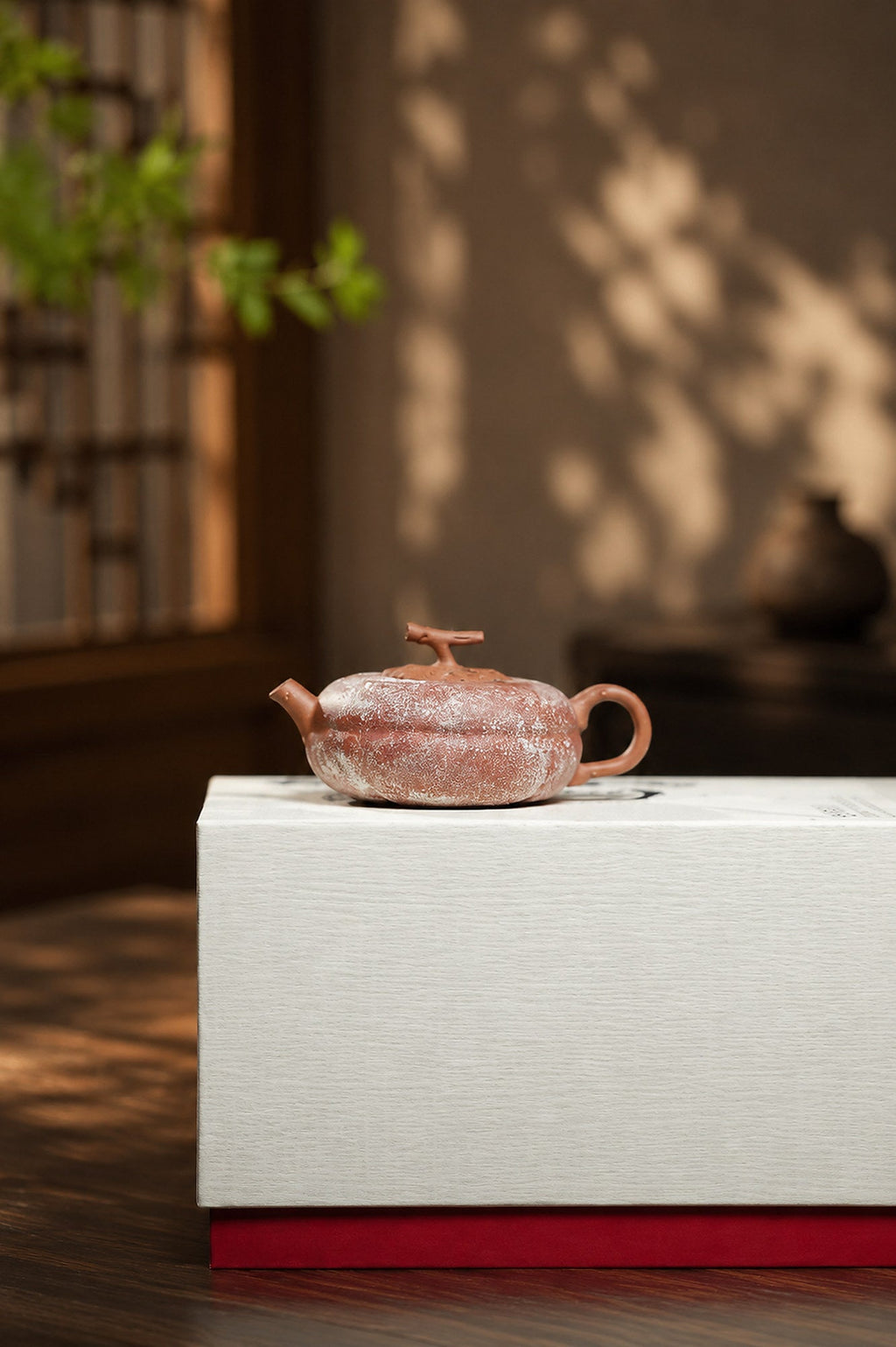 Handmade Sculptural Form Yixing Zisha Teapot – Duanni Clay, 100ml