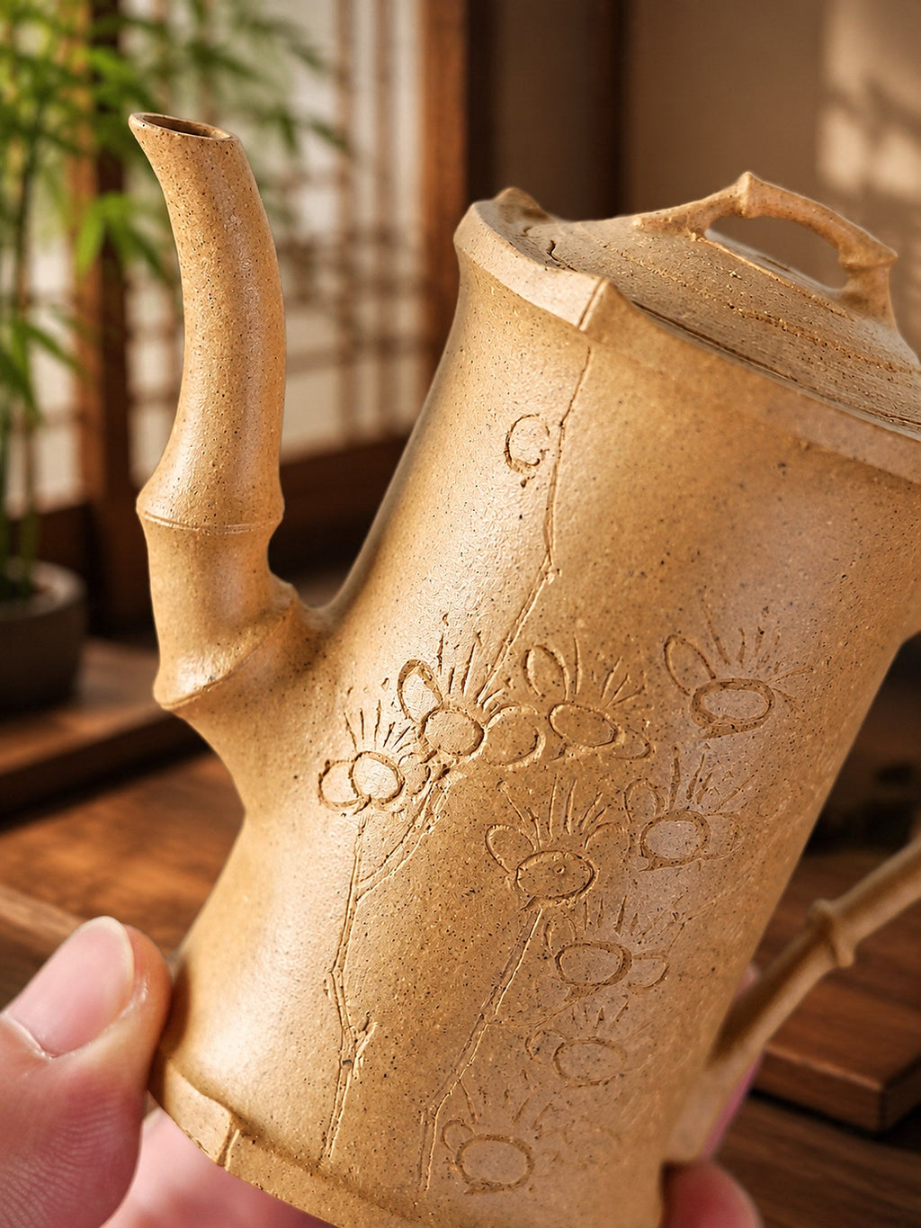 Sculptural Form Yixing Zisha Teapot – Duanni Clay, 135ml
