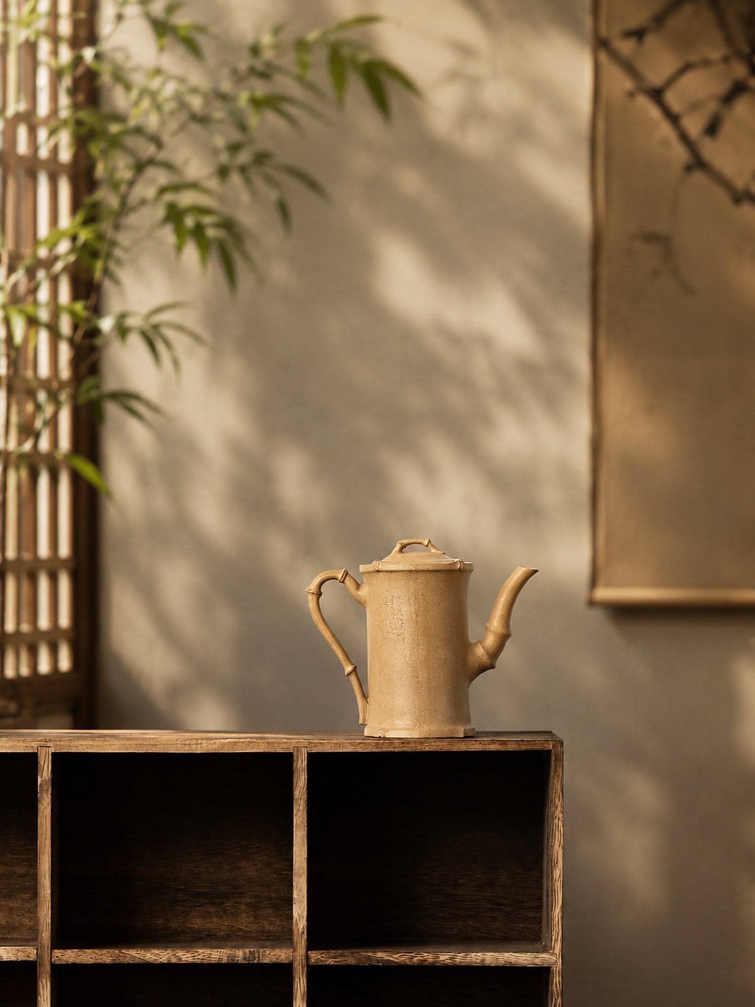Sculptural Form Yixing Zisha Teapot – Duanni Clay, 135ml