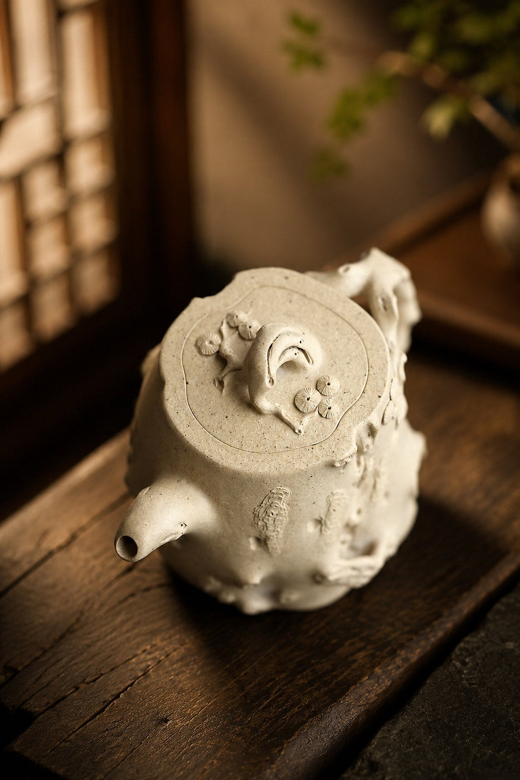 Handmade Sculptural Form Yixing Zisha Teapot – Duanni Clay, 200ml – No. 290