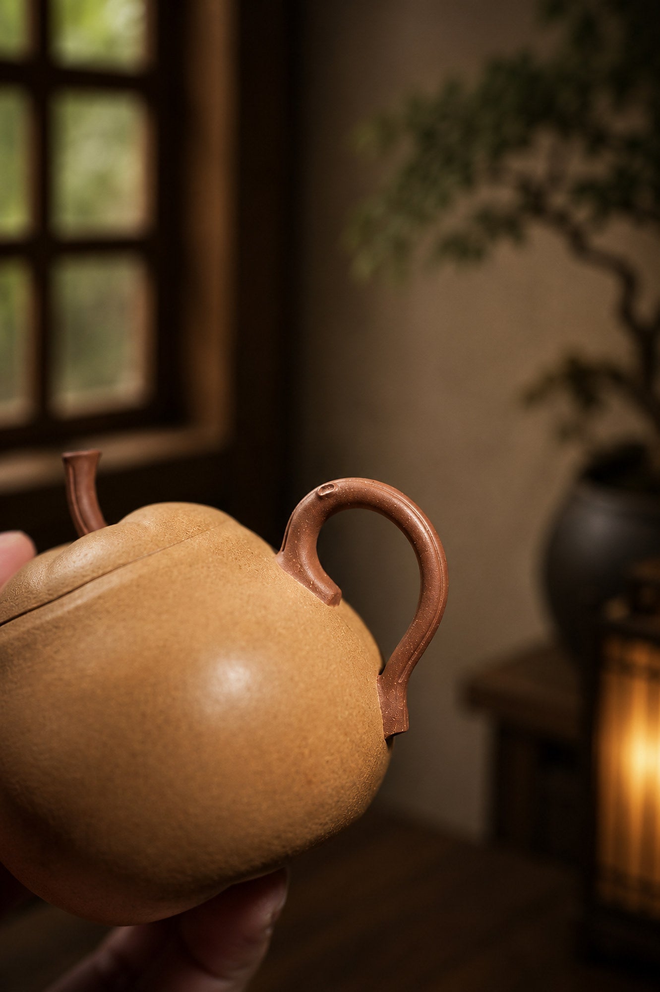 Handmade Sculptural Form Yixing Zisha Teapot – Duanni Clay, 160ml