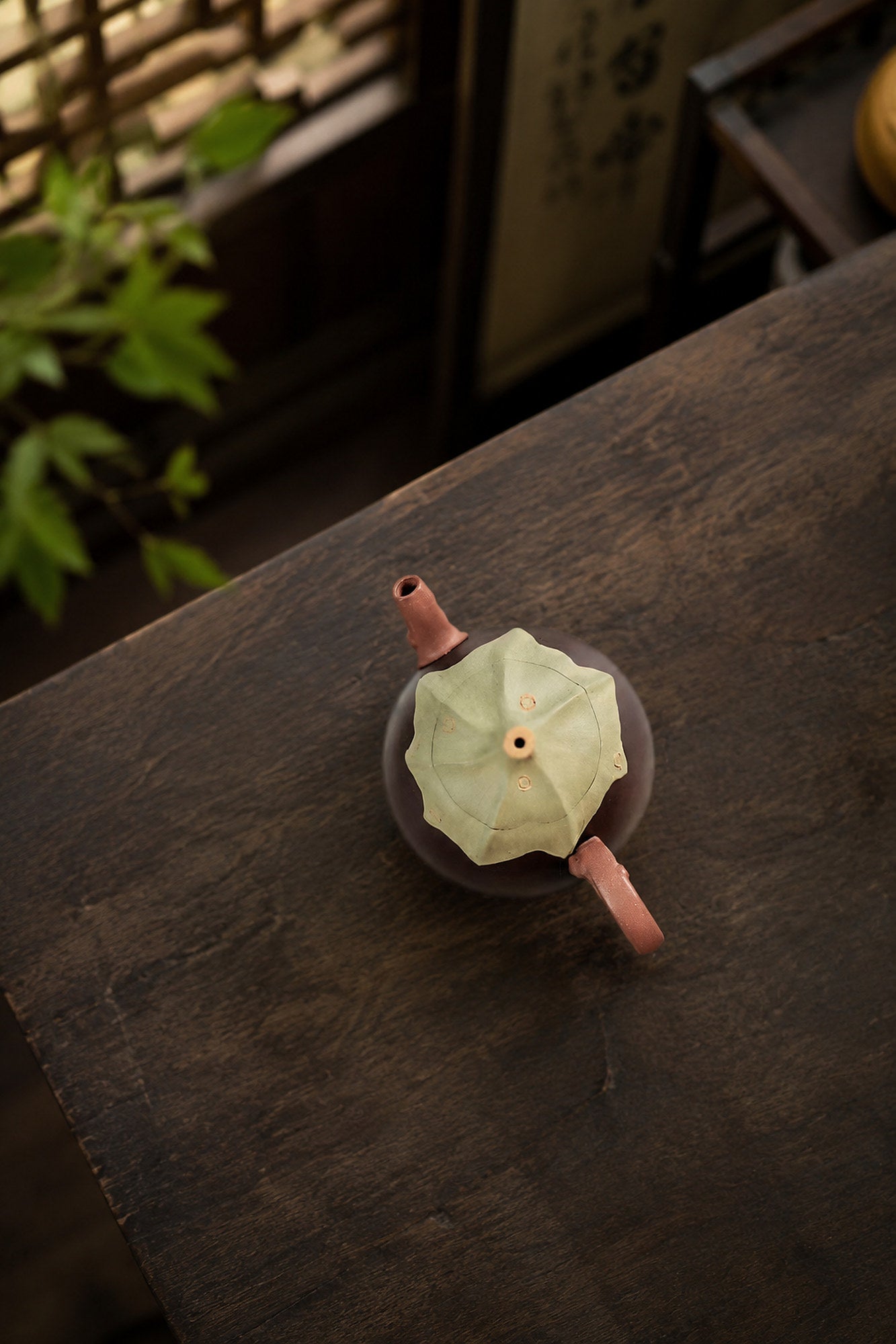 Handmade Sculptural Form Yixing Zisha Teapot – Duanni Clay, 150ml – No. 301