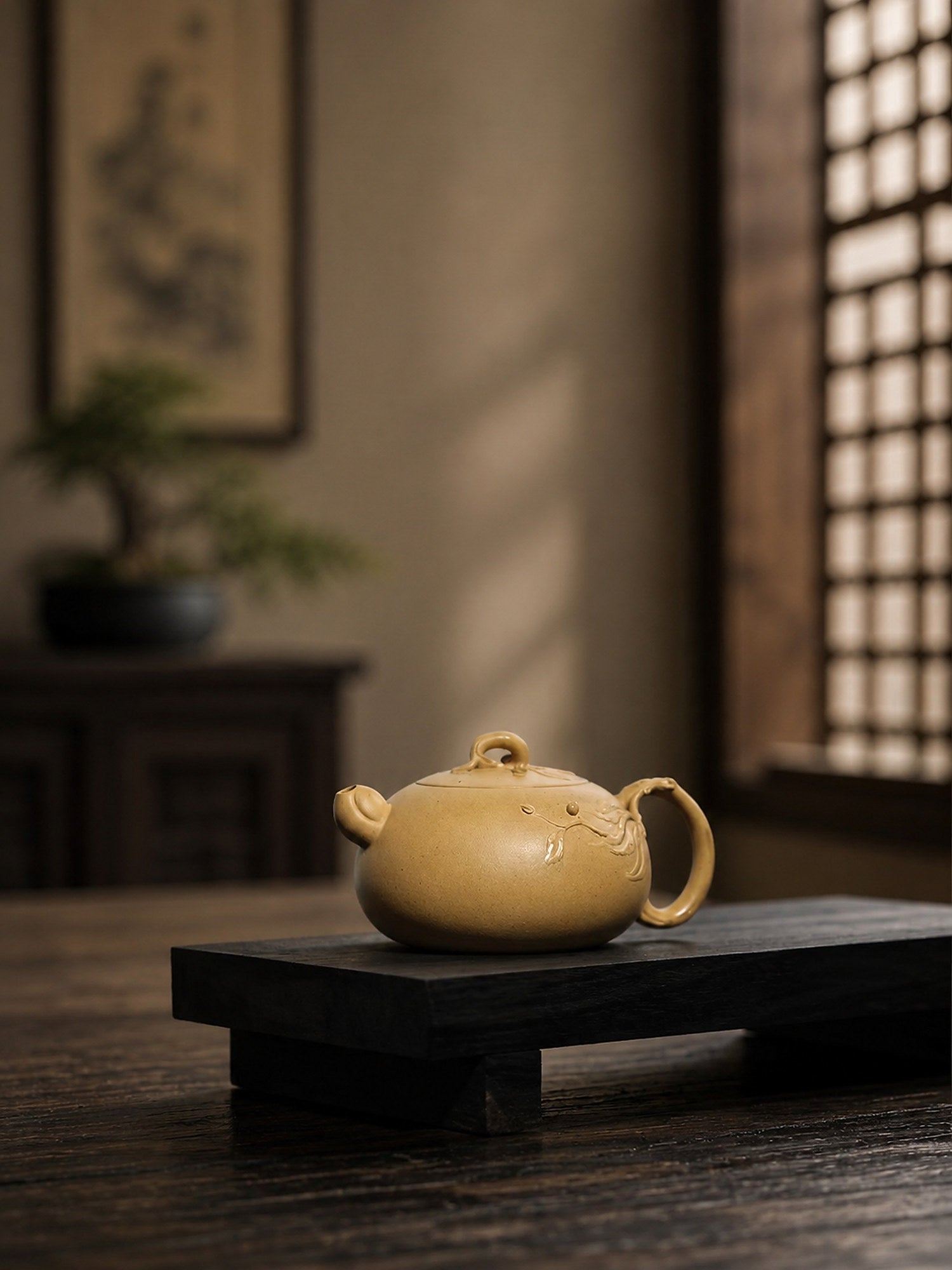 Sculptural Form Yixing Zisha Teapot – Duanni Clay, 100ml