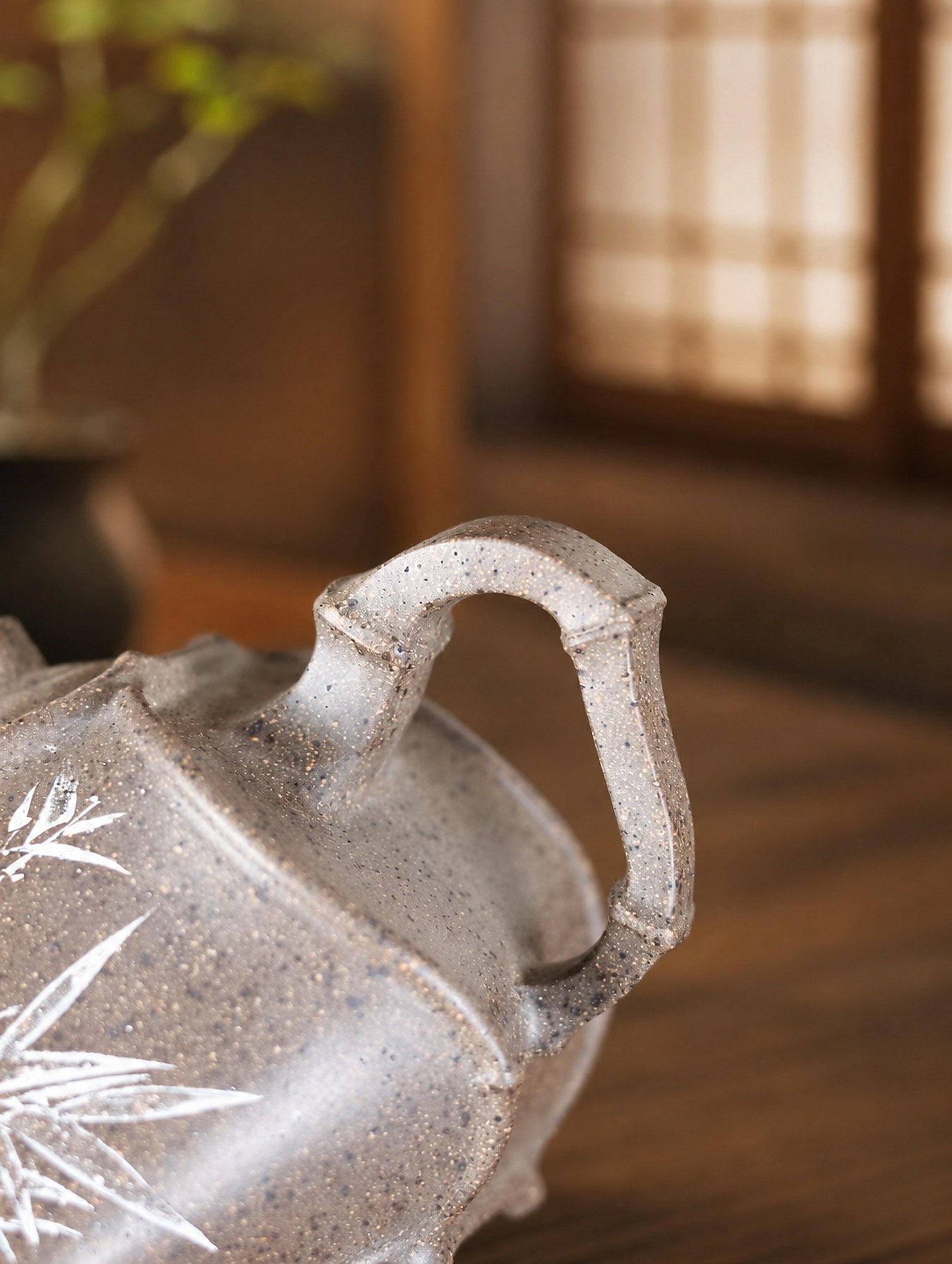 Handmade Sculptural Form Yixing Zisha Teapot – Duanni Clay, 200ml – No. 316