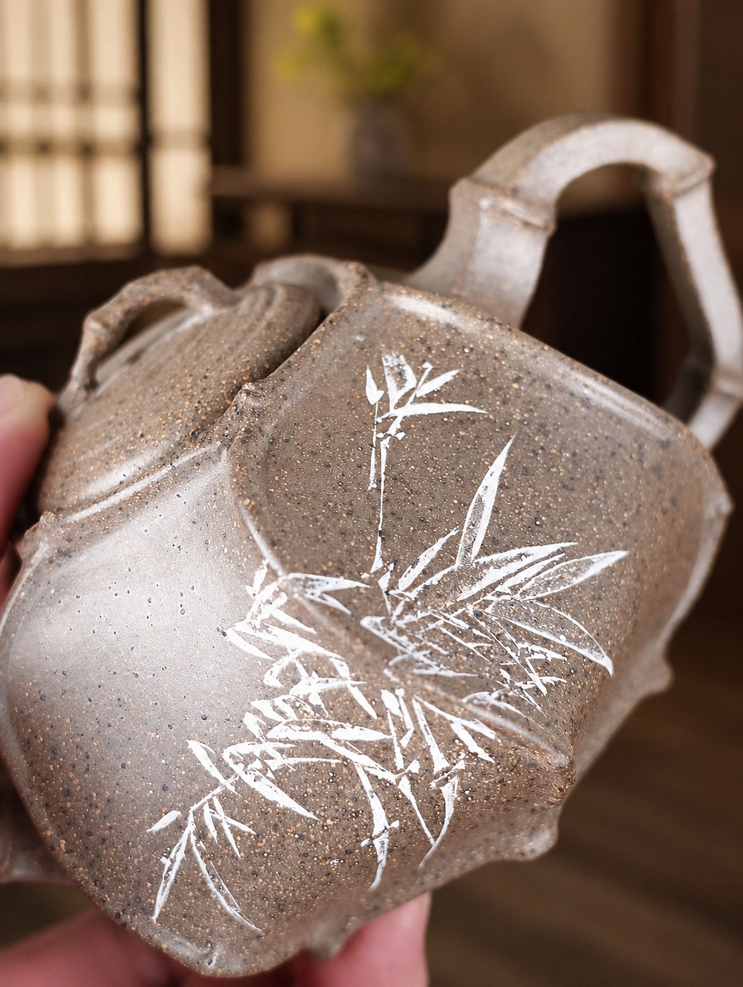 Handmade Sculptural Form Yixing Zisha Teapot – Duanni Clay, 200ml – No. 316