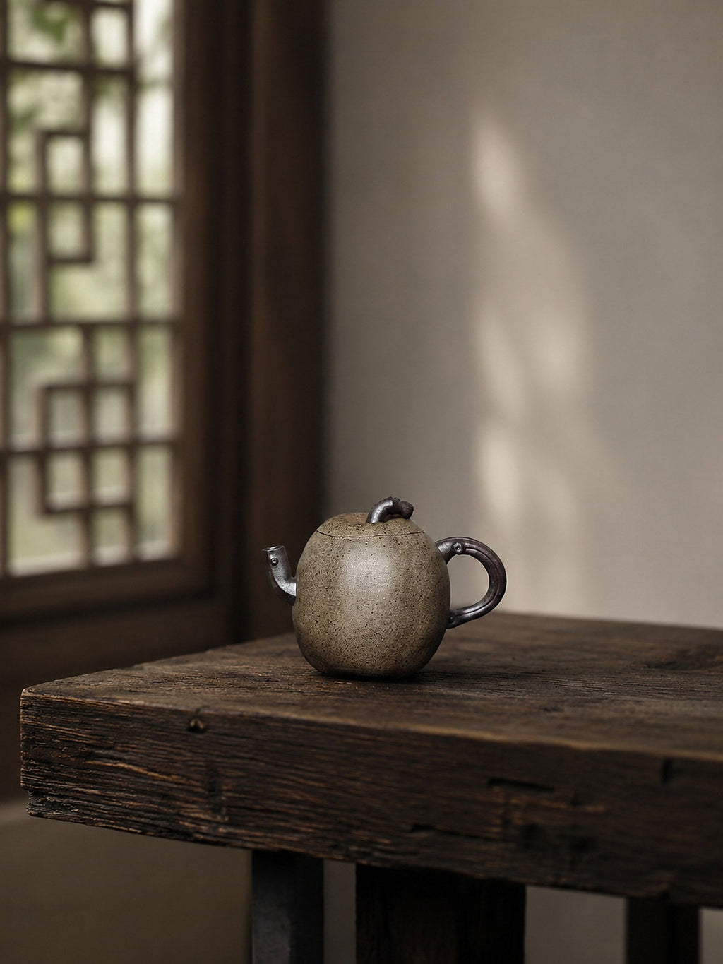 Sculptural Form Yixing Zisha Teapot – Duanni Clay, 80ml