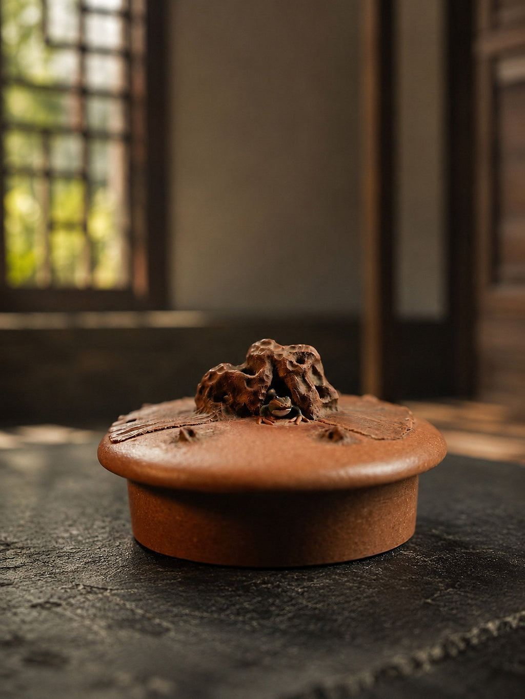 Handmade Sculptural Form Yixing Zisha Teapot – Golden Duanni Clay, 200ml