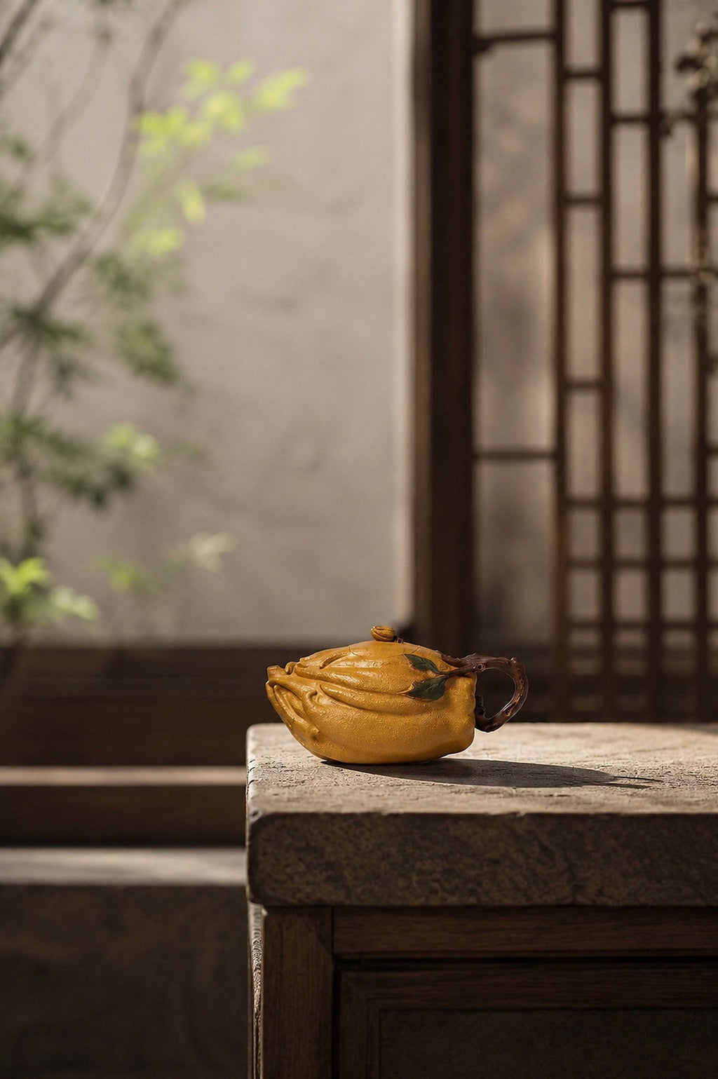 Handmade Sculptural Form Yixing Zisha Teapot – Golden Duanni Clay, 165ml