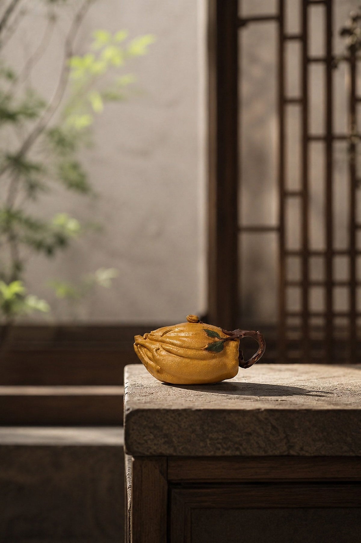 Handmade Sculptural Form Yixing Zisha Teapot – Golden Duanni Clay, 165ml