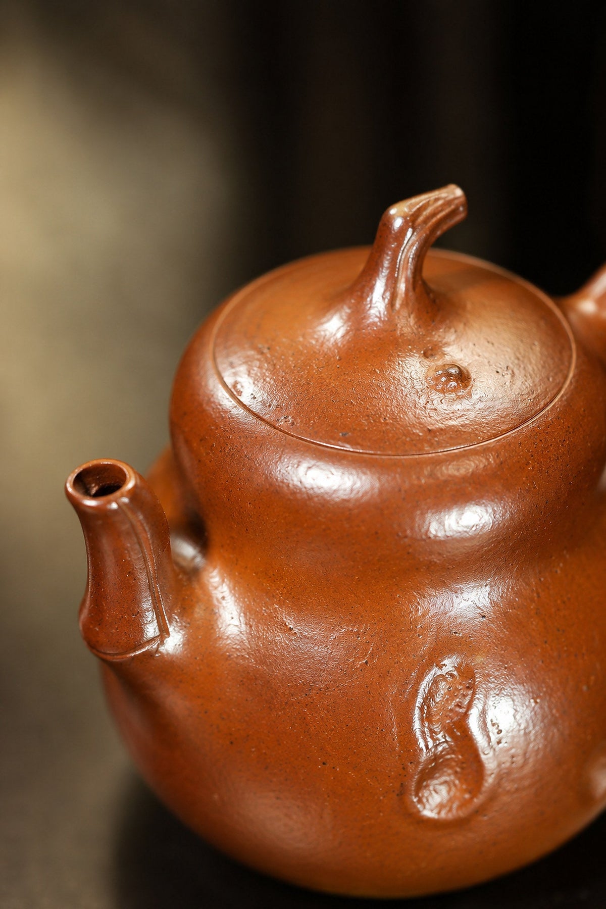 Sculptural Form Yixing Zisha Teapot – Golden Duanni Clay, 130ml