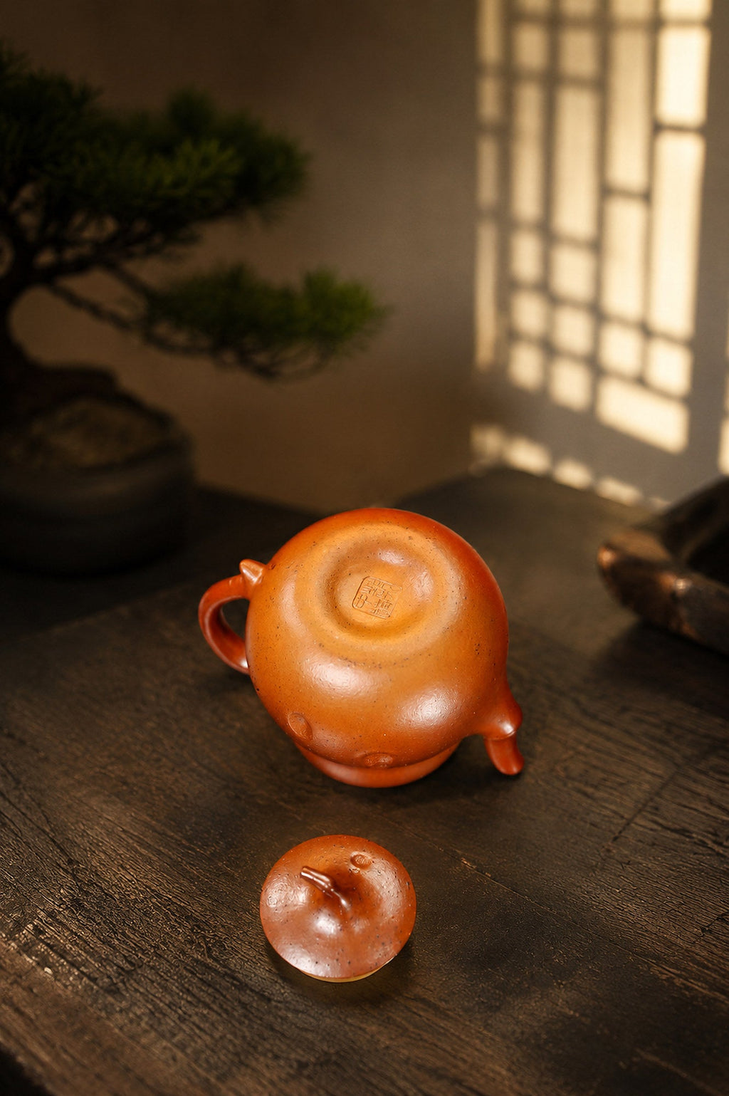 Sculptural Form Yixing Zisha Teapot – Golden Duanni Clay, 130ml