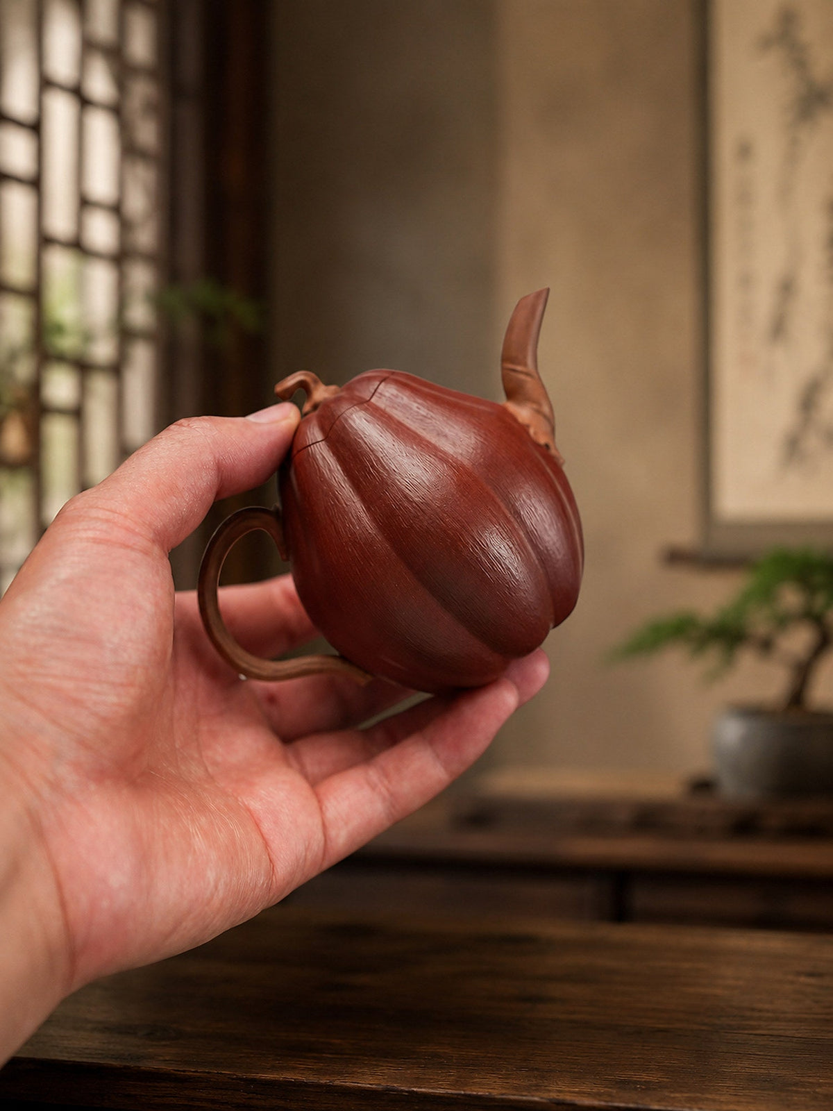 Handmade Sculptural Form Yixing Zisha Teapot – Jiangponi Clay, 180ml – No. 274