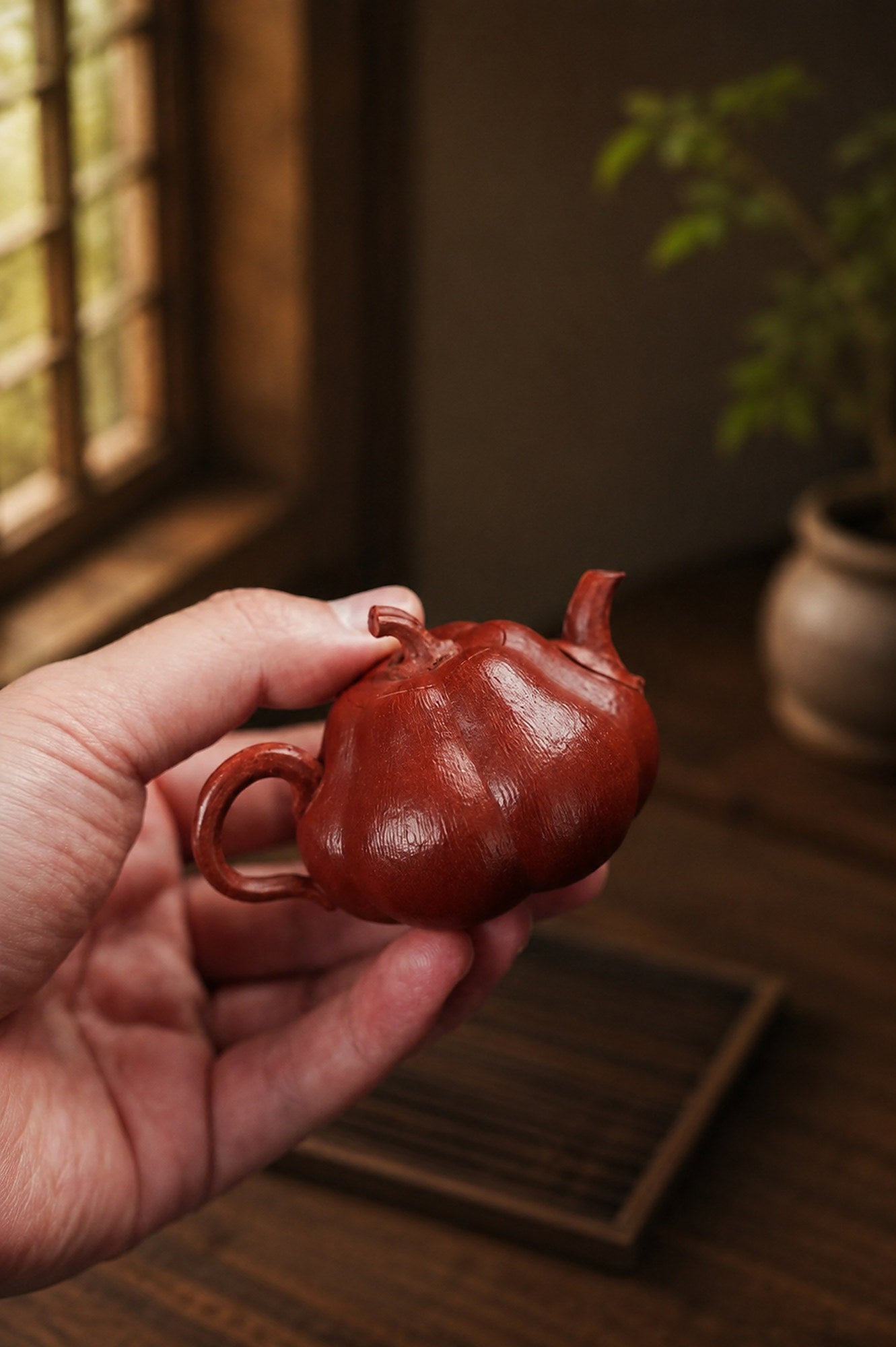 Handmade Pumpkin Form Yixing Zisha Teapot – Jiangponi Clay, 75ml