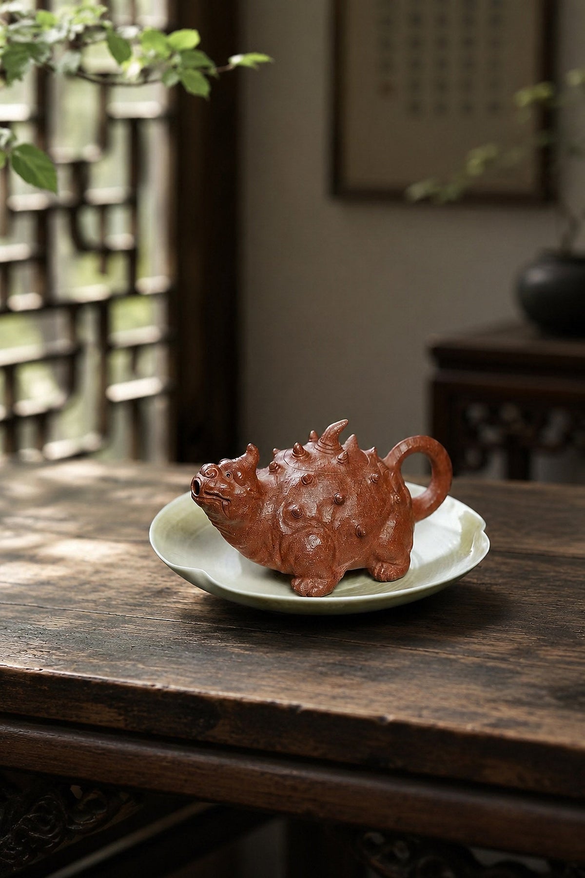 Handmade Sculptural Form Yixing Zisha Teapot – Red Jiangponi Clay, 150ml