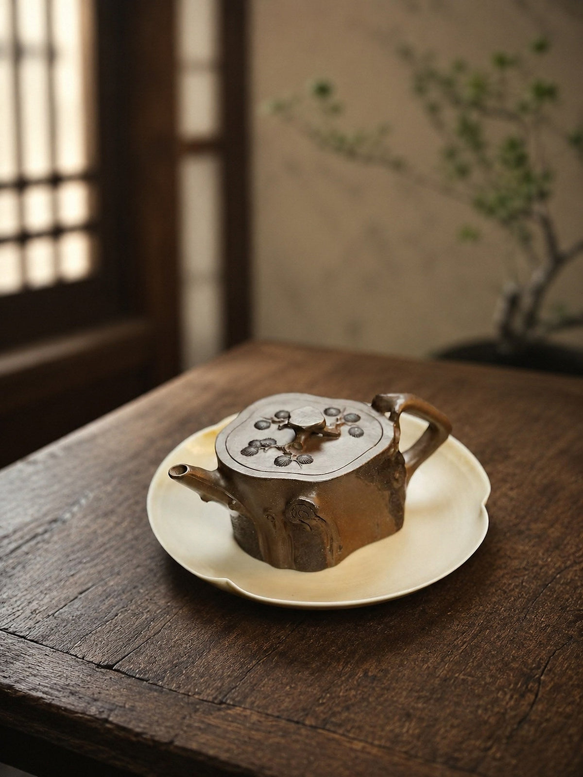 Handmade Sculptural Form Yixing Zisha Teapot – Tianqingni Clay, 150ml