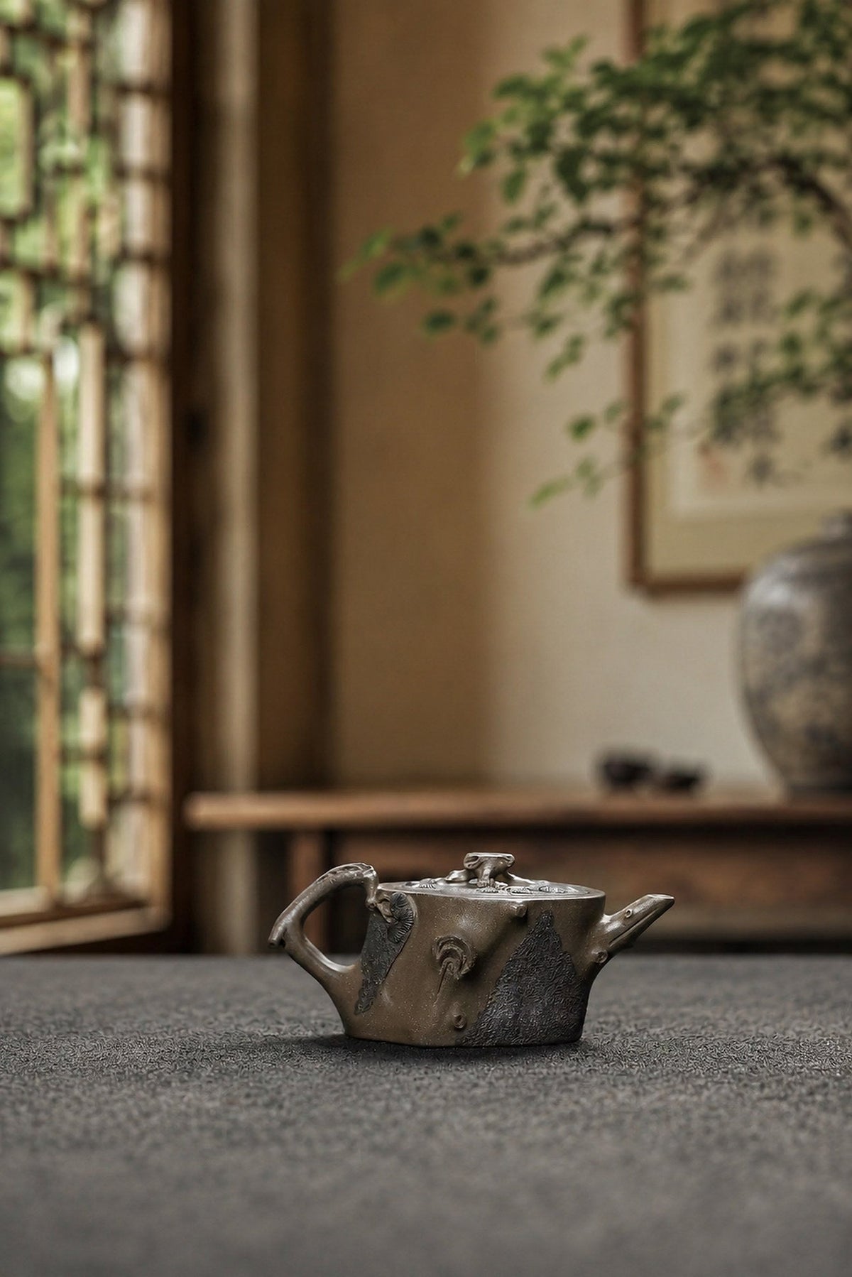 Handmade Sculptural Form Yixing Zisha Teapot – Tianqingni Clay, 150ml