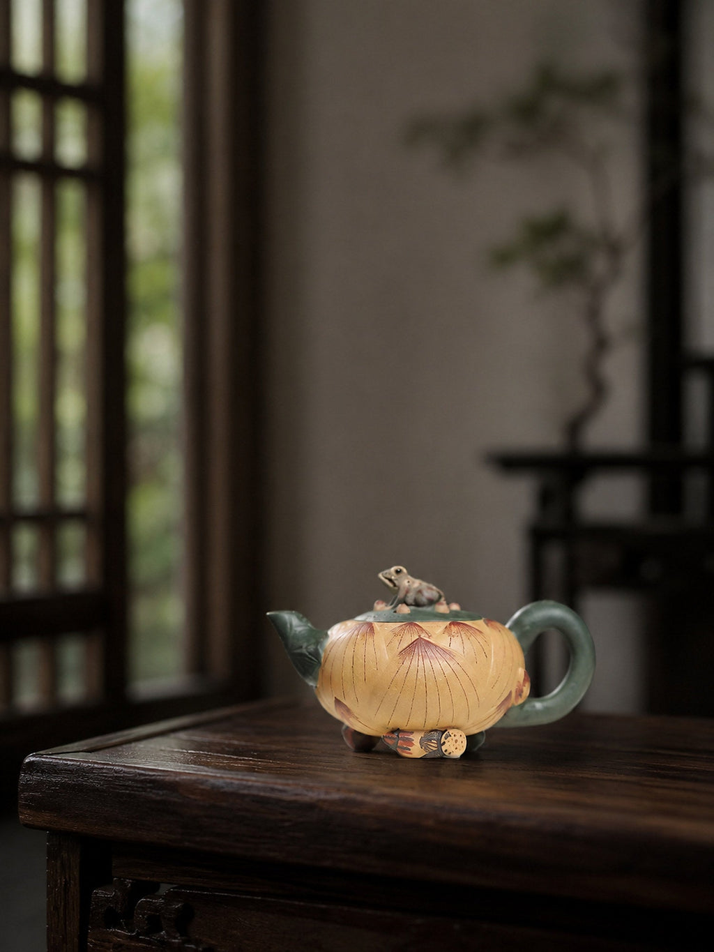 Handmade Sculptural Form Yixing Zisha Teapot – Zini Clay, 100ml – No. 303
