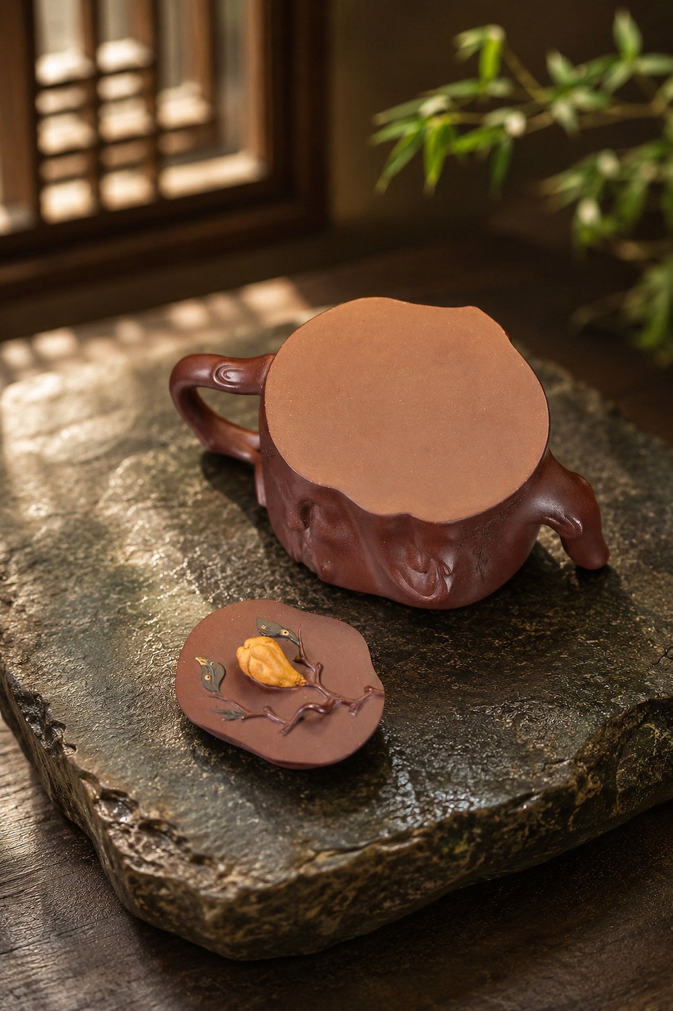 Handmade Sculptural Form Yixing Zisha Teapot – Zini Clay, 220ml