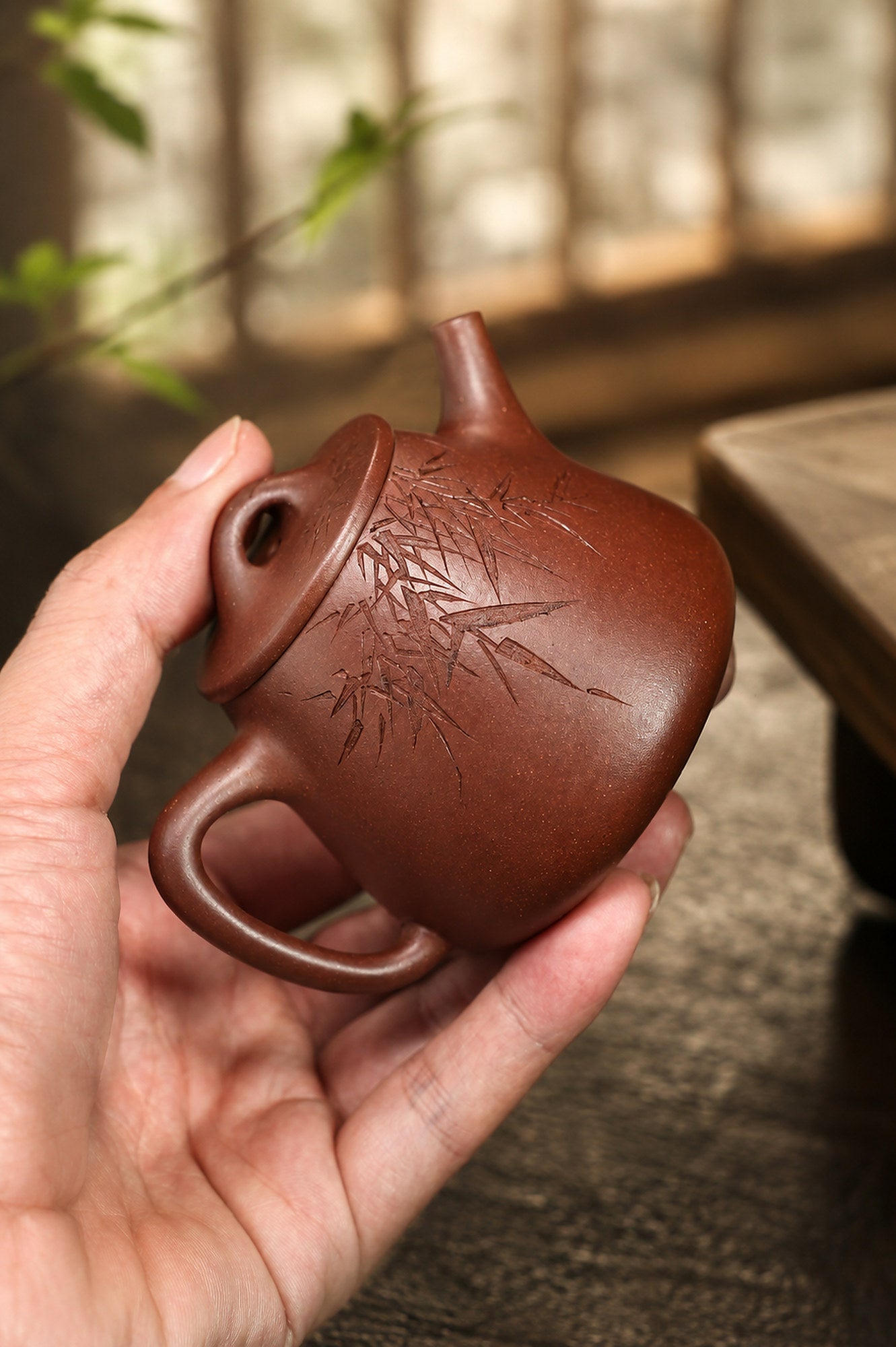 Tall Shipiao Yixing Zisha Teapot – Dicaoqing Zini Clay, 140ml