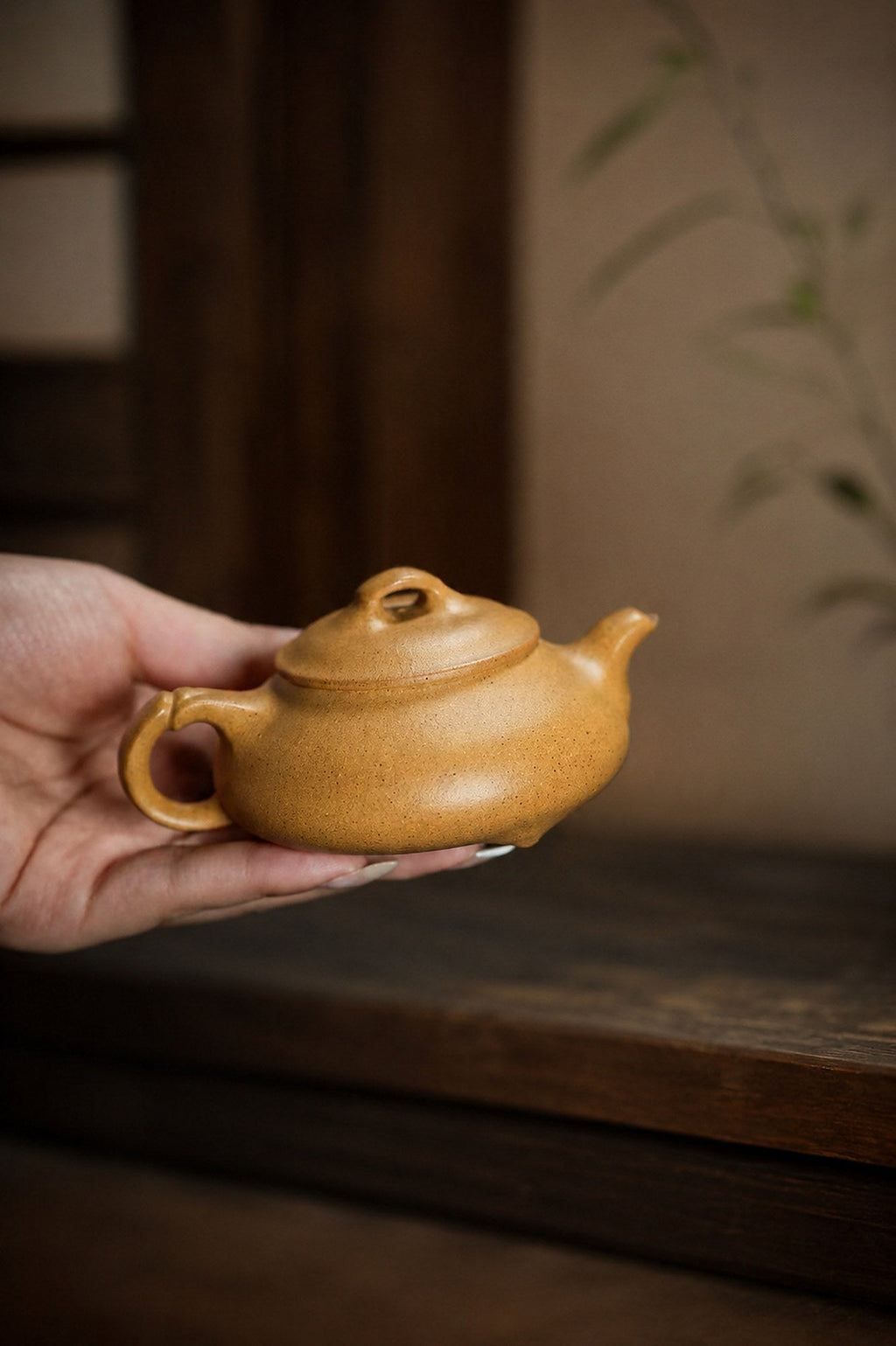 Handmade Shipiao Yixing Zisha Teapot – Golden Duanni Clay, 100ml
