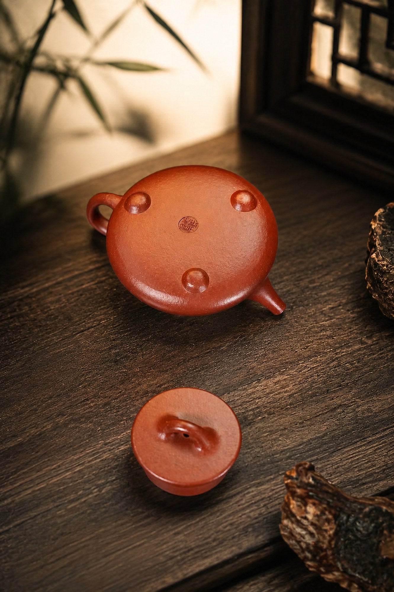 Handmade Flat-Lid Shipiao Yixing Zisha Teapot – Jiangponi Clay, 110ml