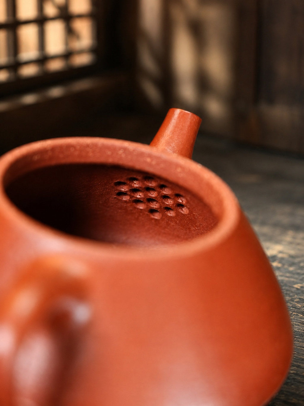 Handmade Flat-Lid Shipiao Yixing Zisha Teapot – Jiangponi Clay, 110ml