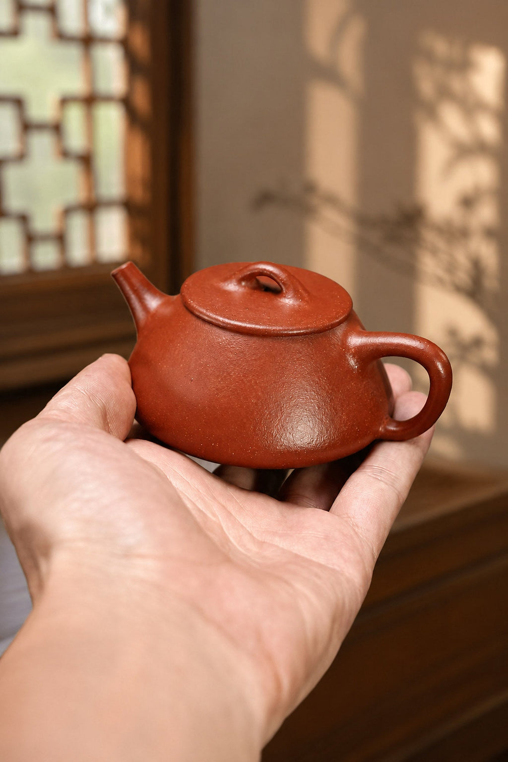 Handmade Flat-Lid Shipiao Yixing Zisha Teapot – Jiangponi Clay, 110ml