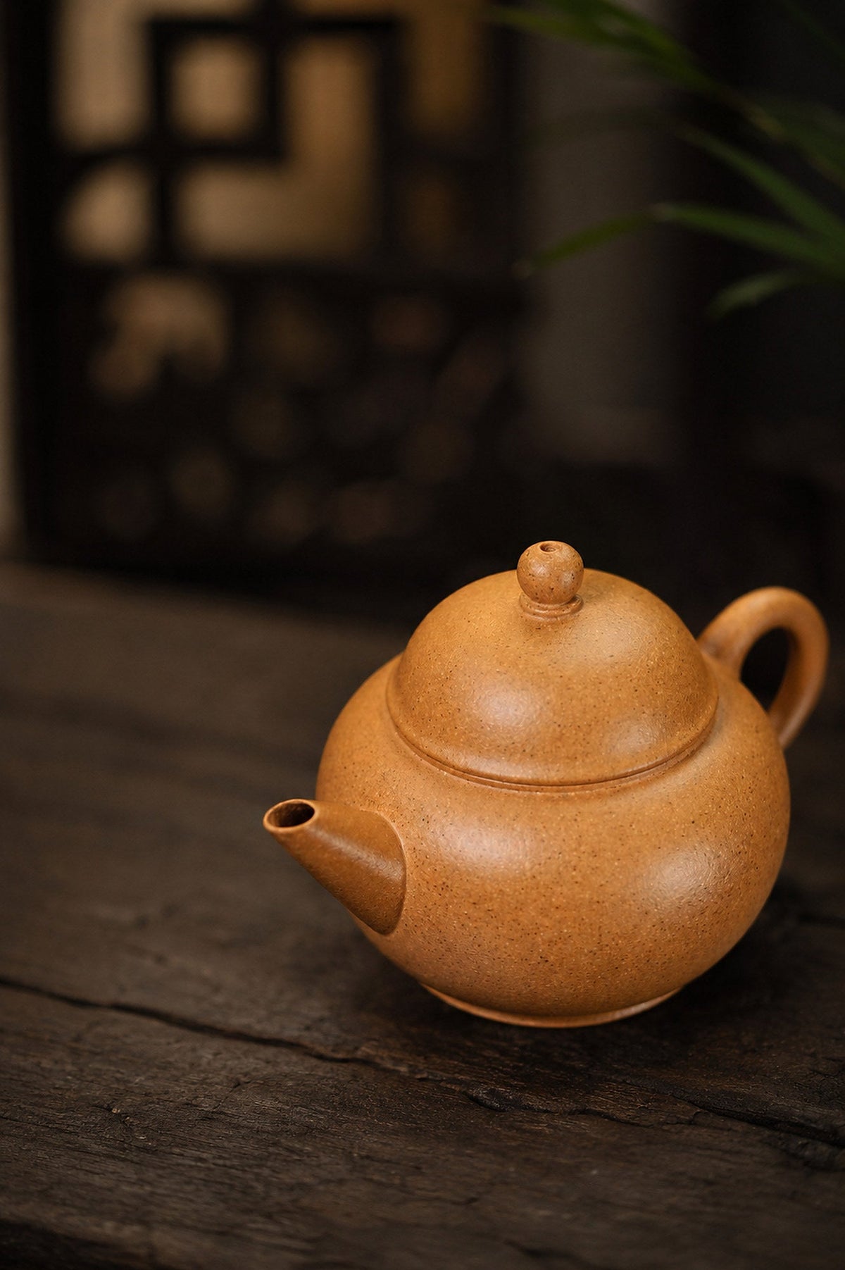 Handmade Shuiping Yixing Zisha Teapot – Golden Duanni Clay, 90ml