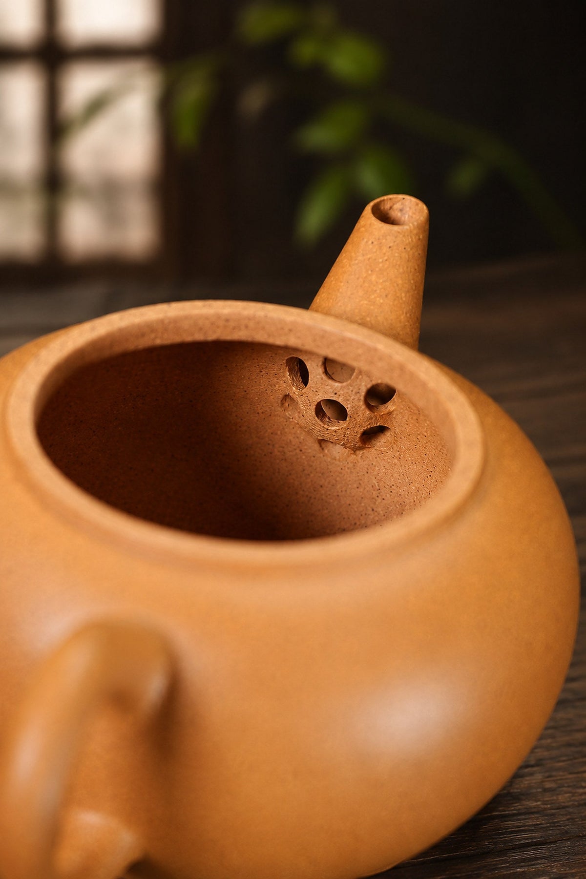 Handmade Shuiping Yixing Zisha Teapot – Golden Duanni Clay, 90ml