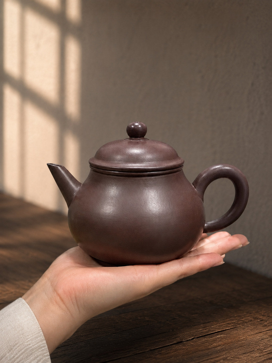 Handmade Shuiping Yixing Zisha Teapot – Zipao Yusha Clay, 100ml