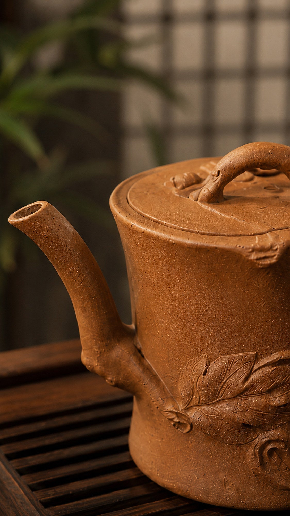Tree-Trunk Sculptural Form Yixing Zisha Teapot – Yellow Jiangponi Clay, 130ml