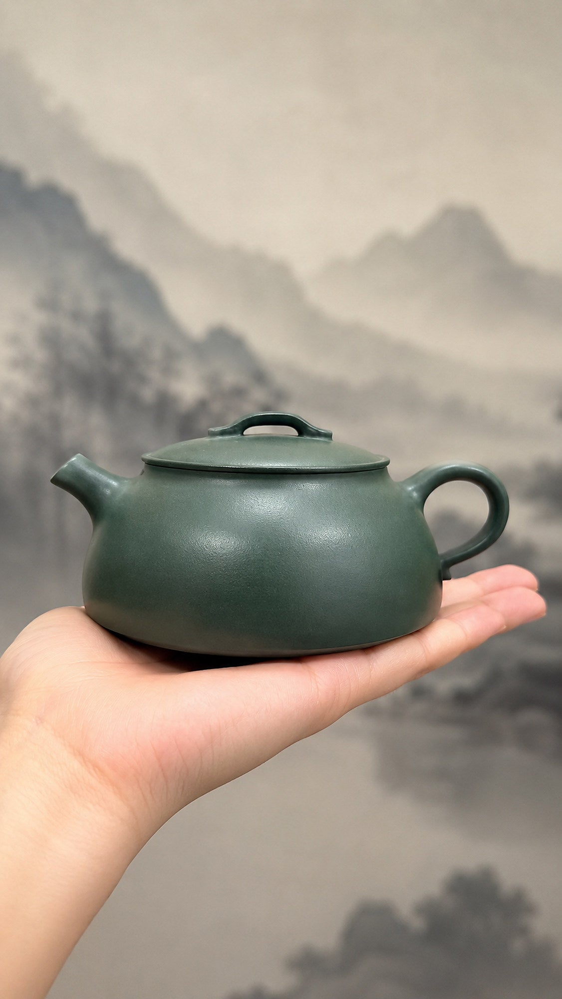 Handmade Wu Chen Yixing Zisha Teapot – Luni Clay, 120ml