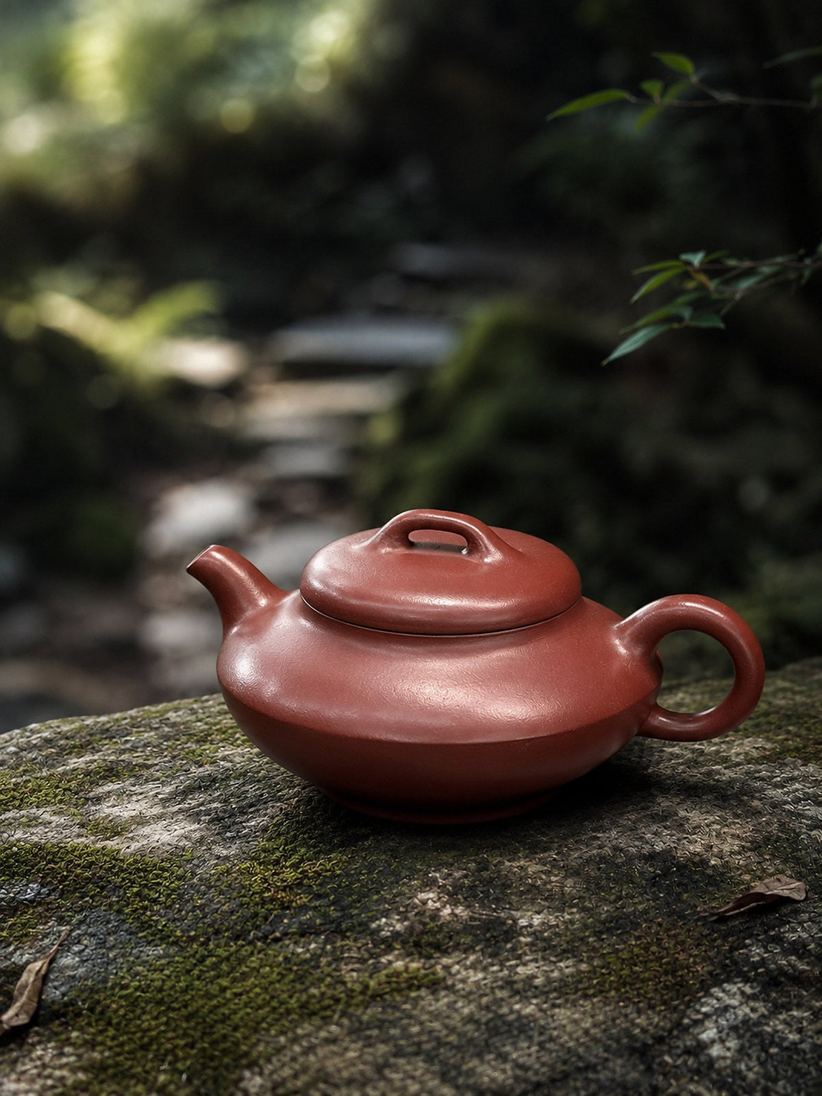Handmade Xian Yuan Yixing Zisha Teapot – Longxuesha Clay, 180ml