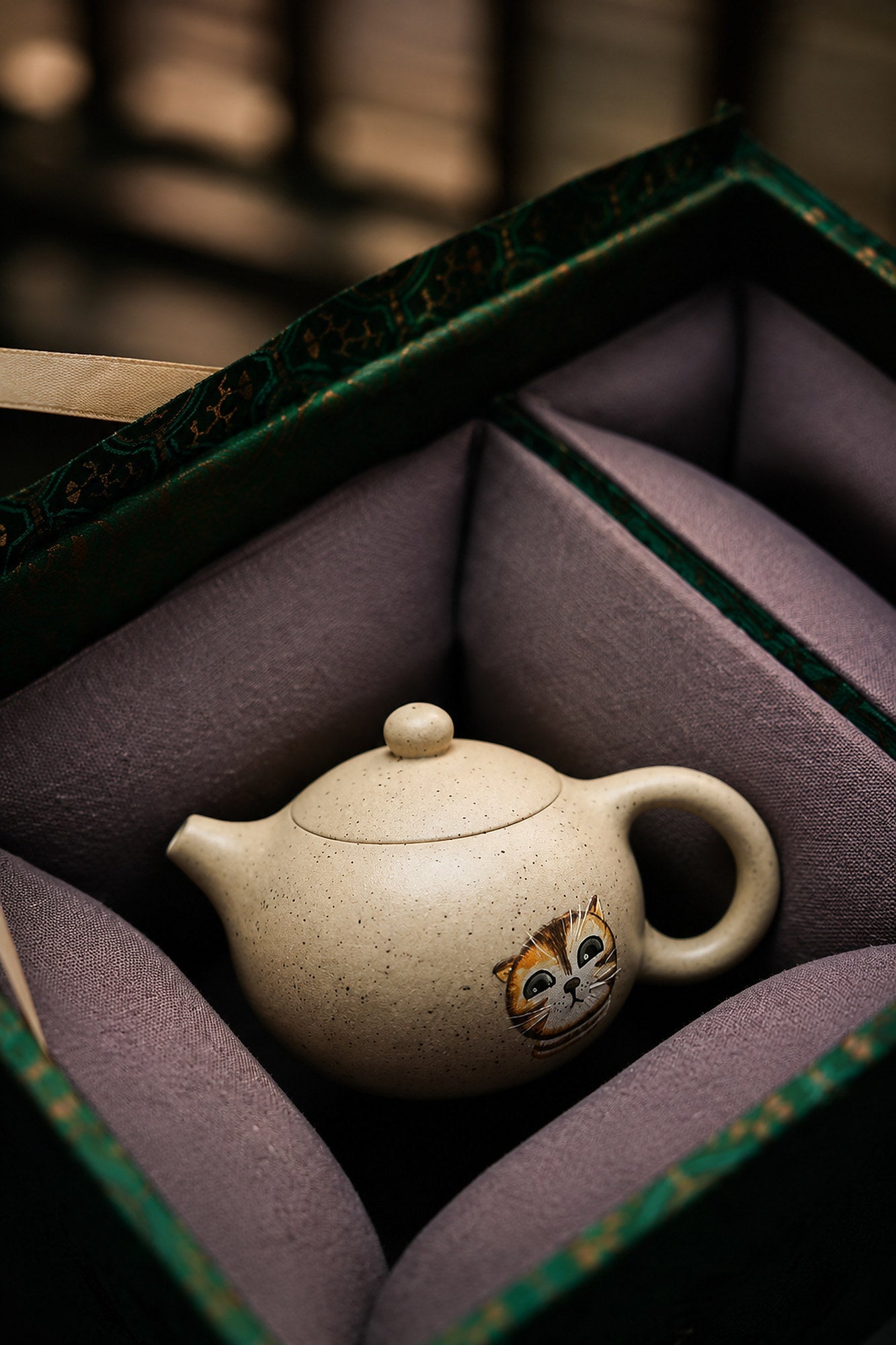Xishi Yixing Zisha Teapot – Baiyu Duanni Clay, 80ml