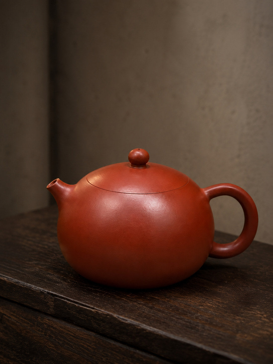 Handmade Xishi Yixing Zisha Teapot – Dahongpao Clay, 180ml