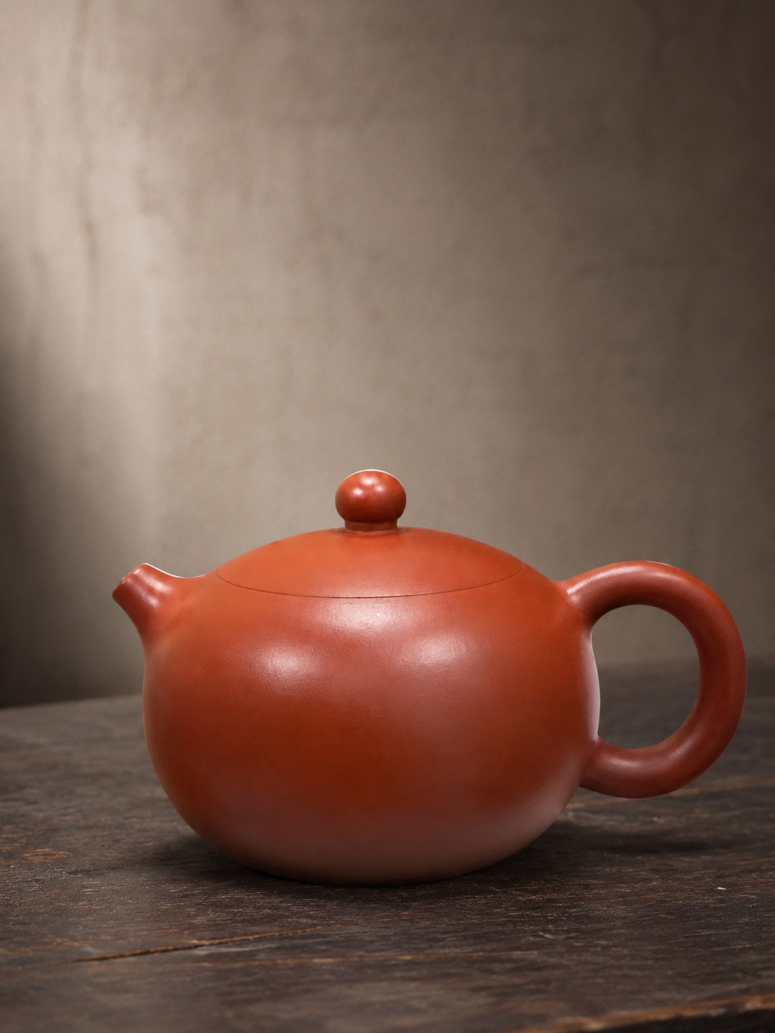 Handmade Xishi Yixing Zisha Teapot – Dahongpao Clay, 100ml