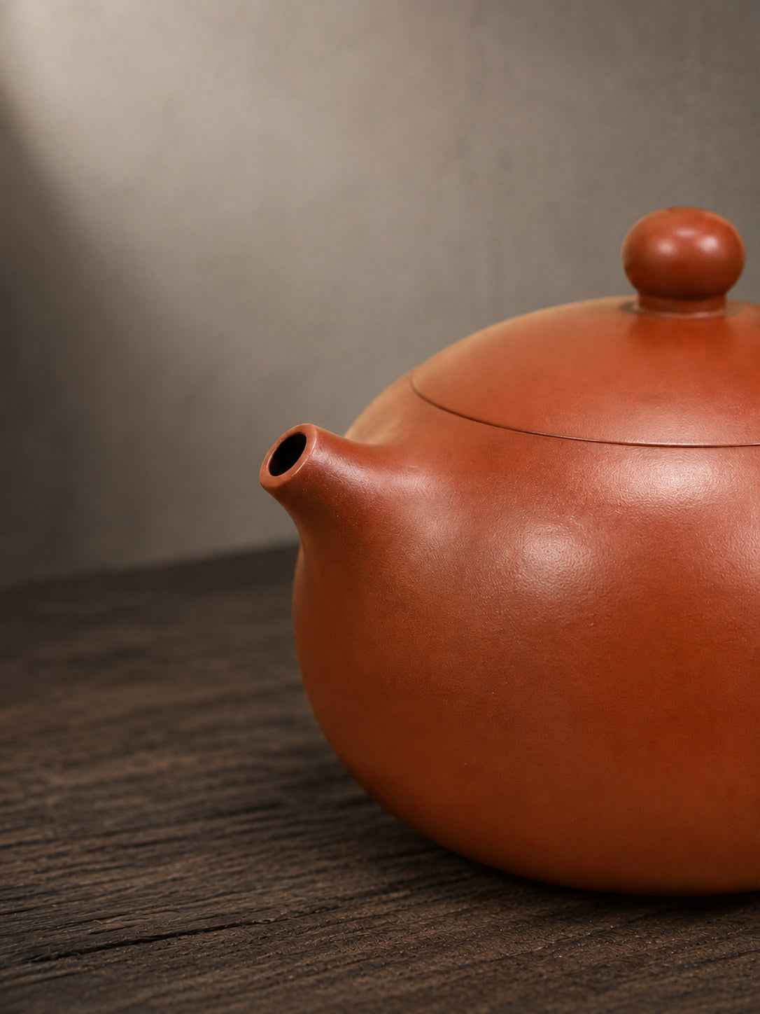 Handmade Xishi Yixing Zisha Teapot – Dahongpao Clay, 100ml