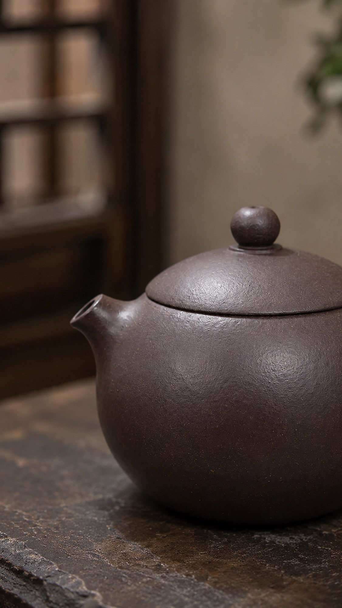 Handmade Xishi Yixing Zisha Teapot – Hei Duntou Clay, 130ml