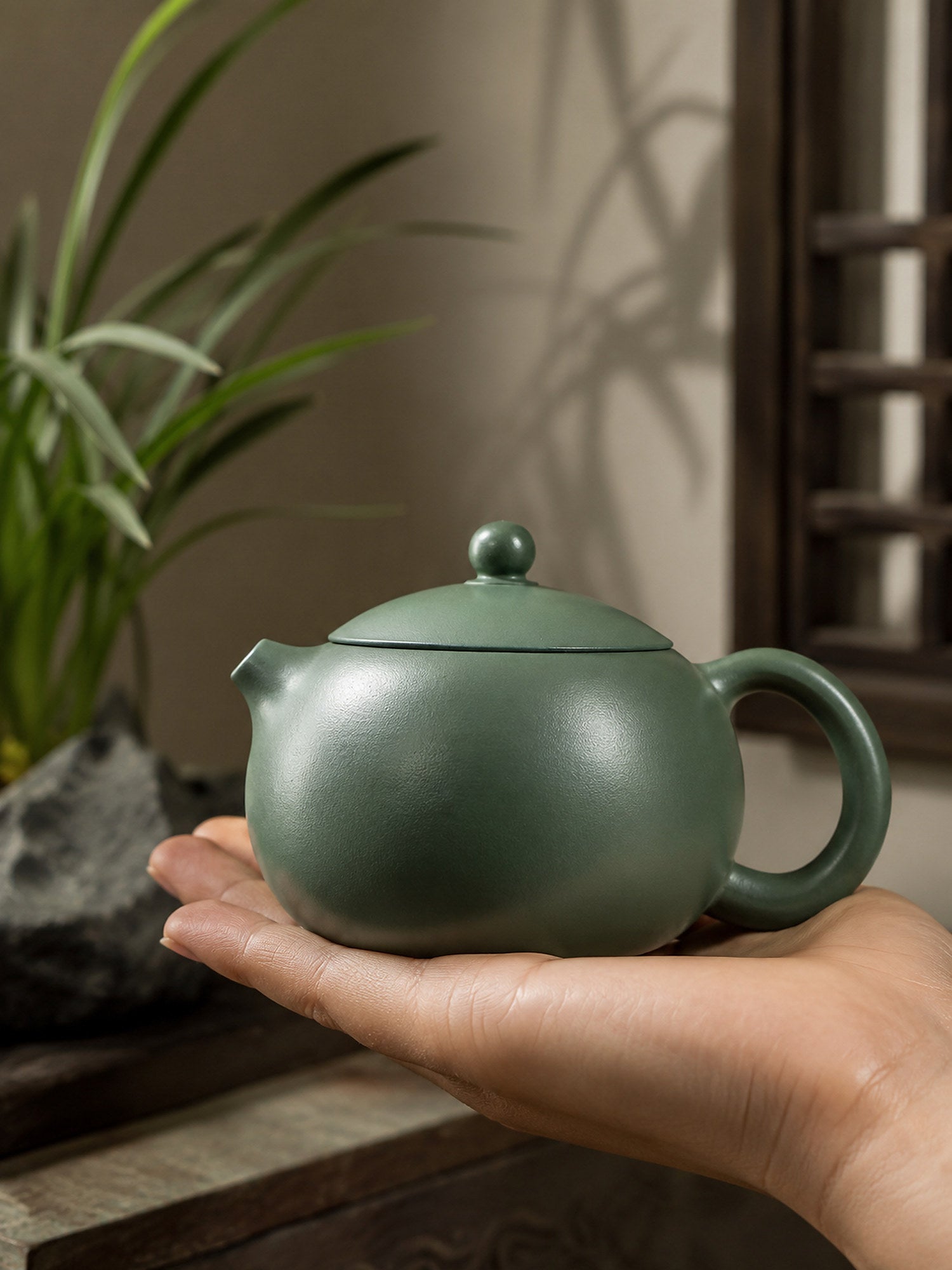 Handmade Xishi Yixing Zisha Teapot – Luni Clay, 110ml