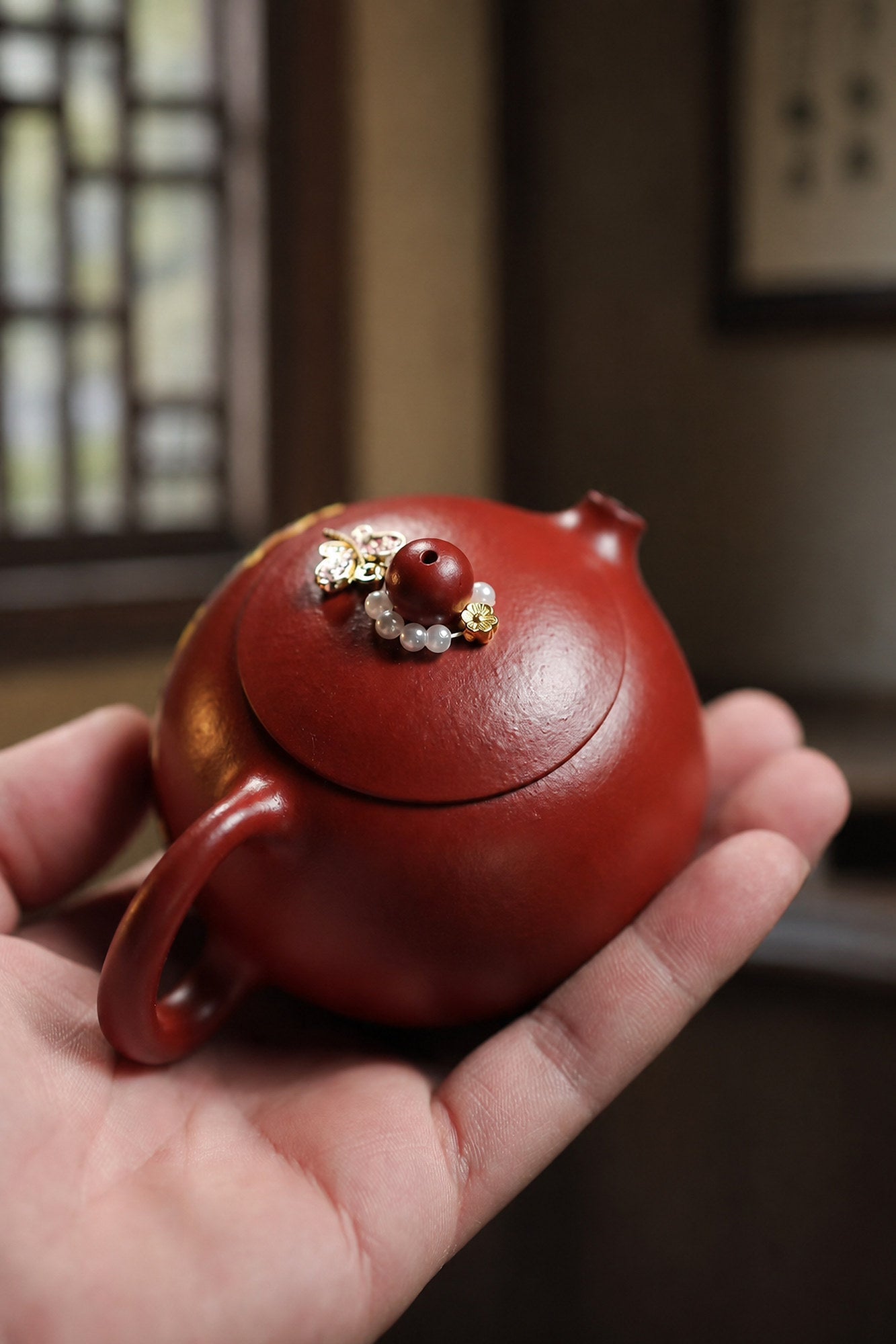 Handmade Xishi Yixing Zisha Teapot – Zhuni Clay, 180ml