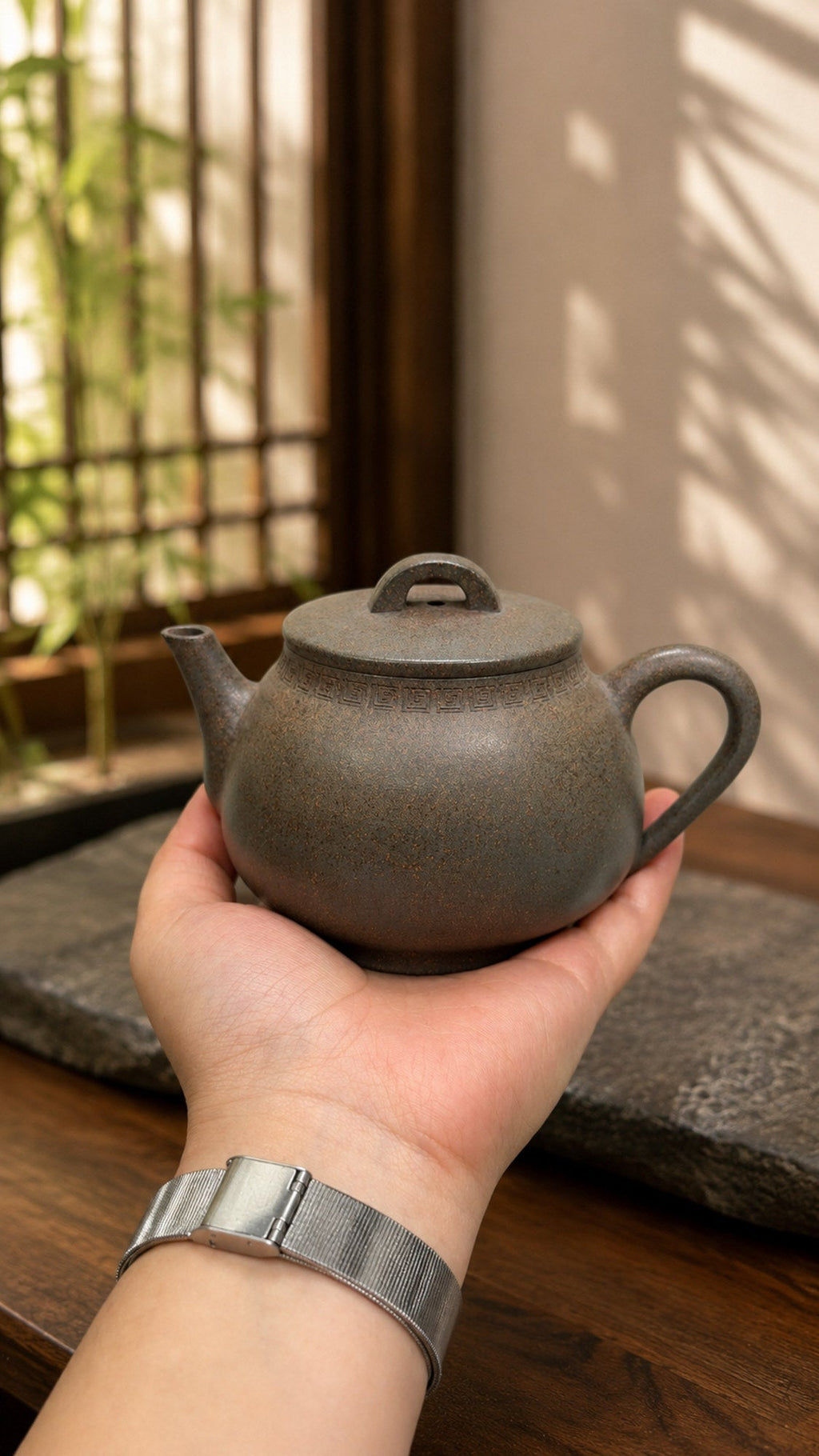 Yi Pin Yixing Zisha Teapot – Xiekeqing Clay, 180ml