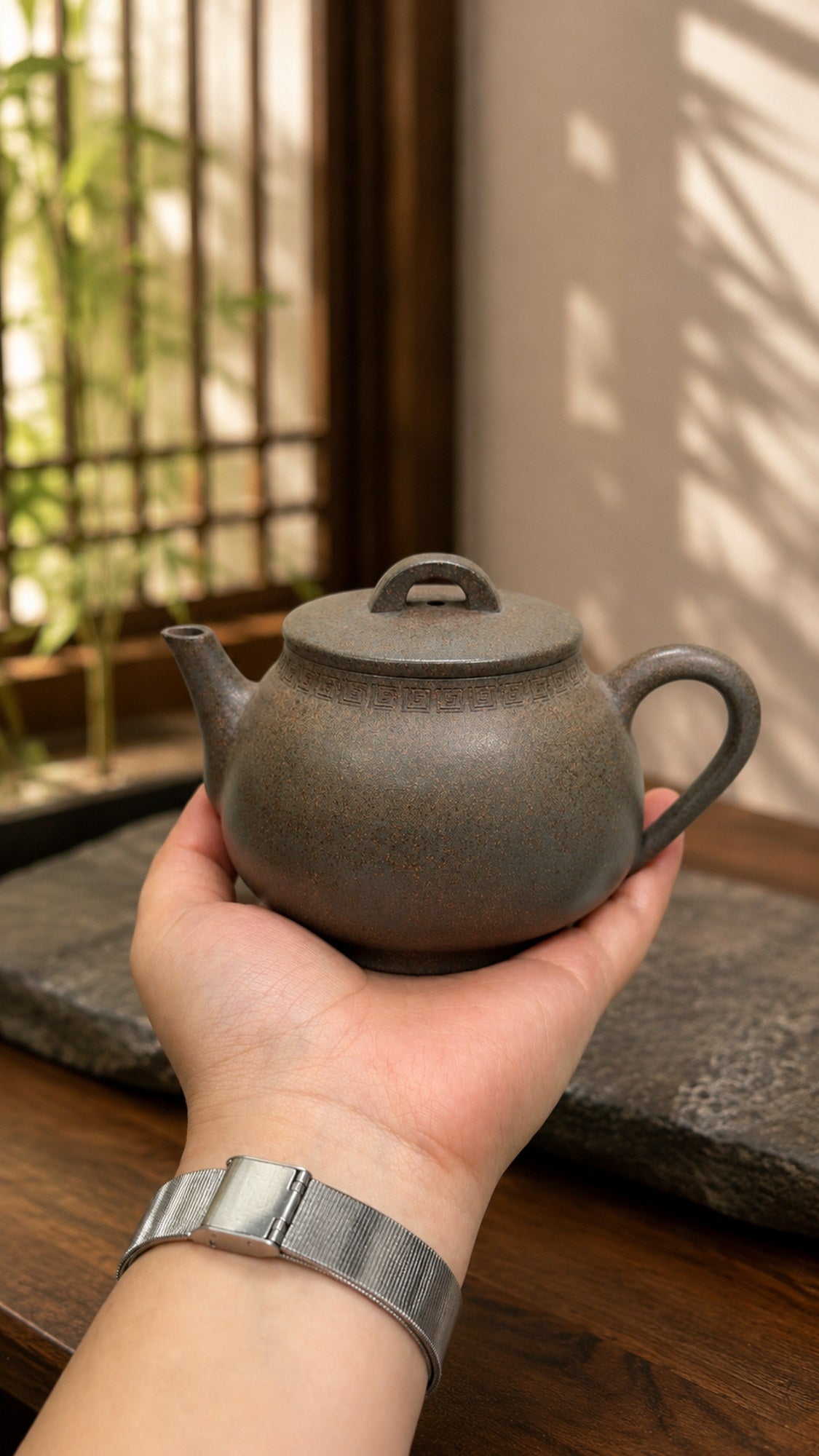 Yi Pin Yixing Zisha Teapot – Xiekeqing Clay, 180ml