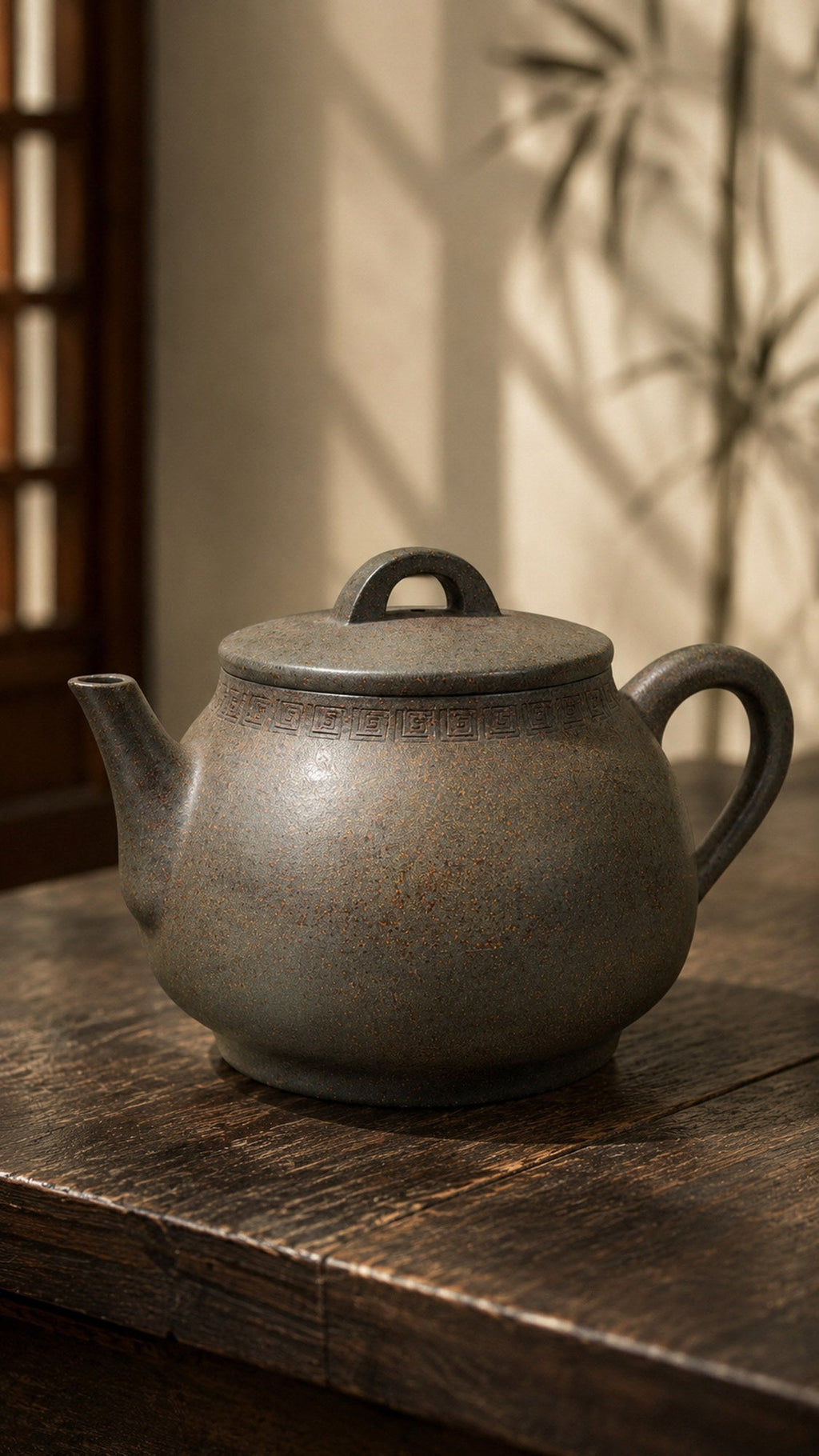 Yi Pin Yixing Zisha Teapot – Xiekeqing Clay, 180ml