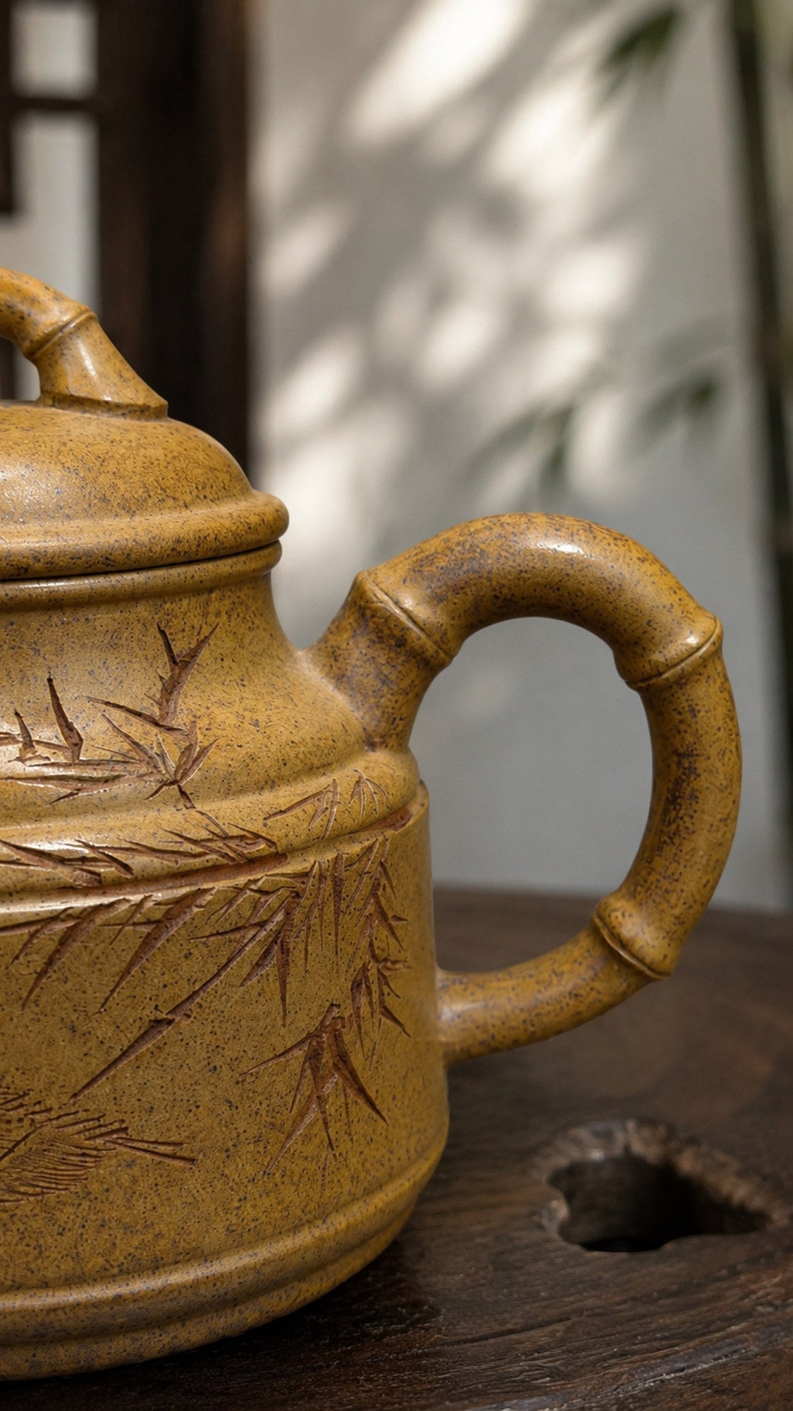 Zhu Ding Yixing Zisha Teapot – Golden Duanni Clay, 260ml